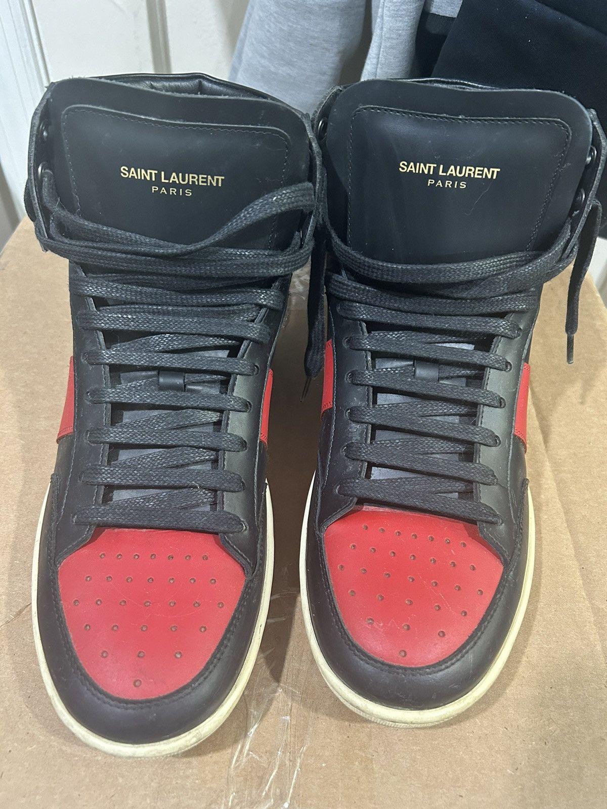 SAINT LAURENT 10H High Top Sneaker