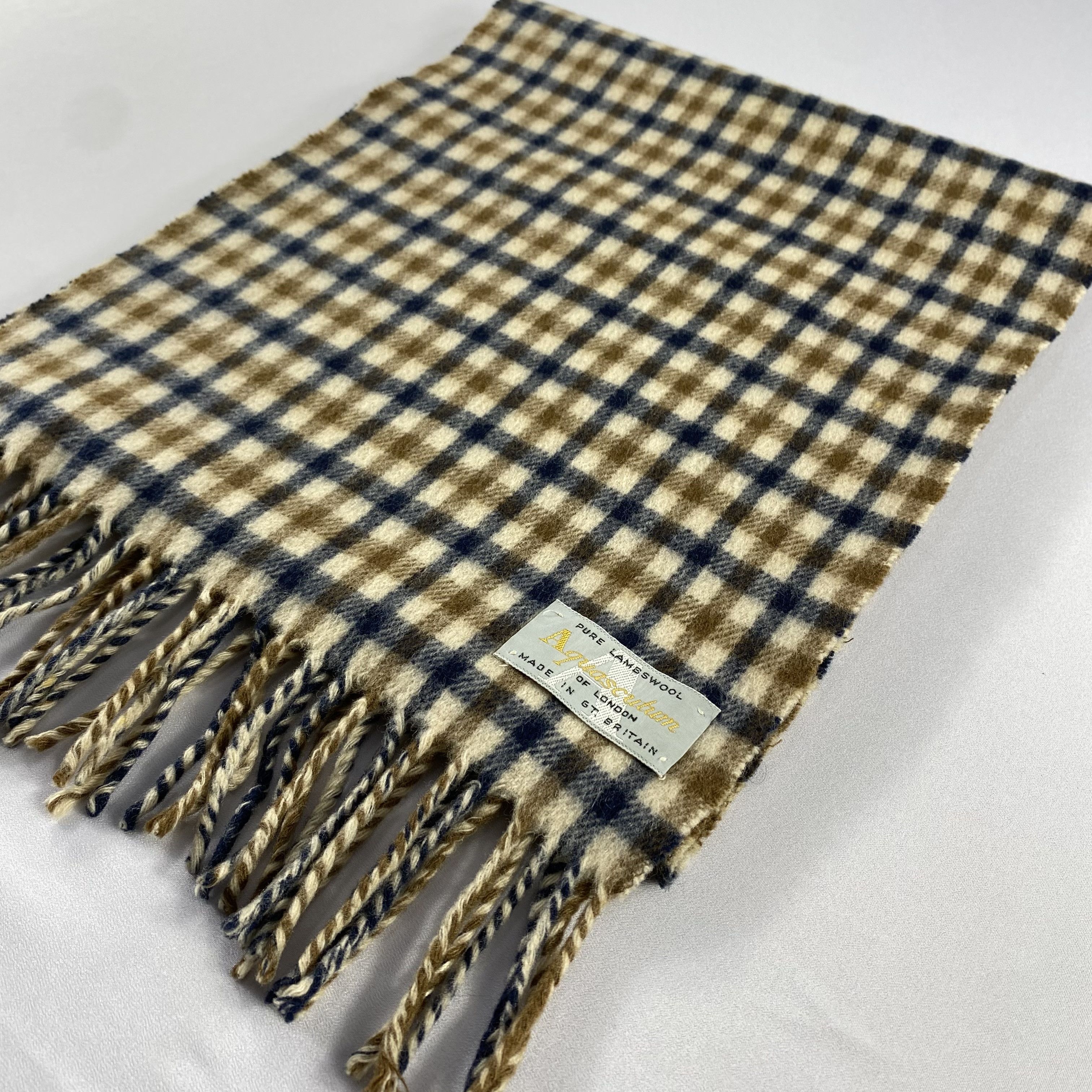 Aquascutum Vintage Aquascutum Scarf Neck Wrap Wool Muffler Size ONE SIZE - 3 Thumbnail