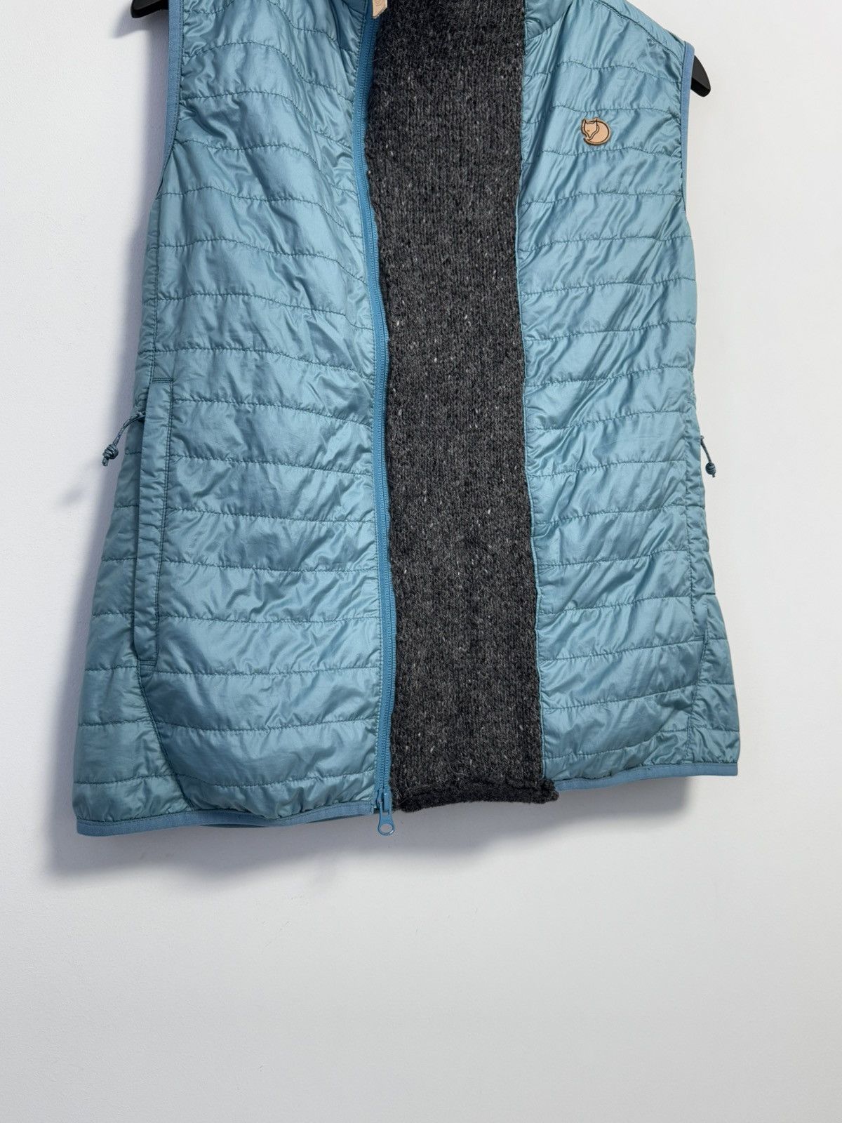 Fjallraven Fjallraven Abisko Puffer Vest G-Loft Supreme Full Zip Size S / US 4 / IT 40 - 3 Thumbnail