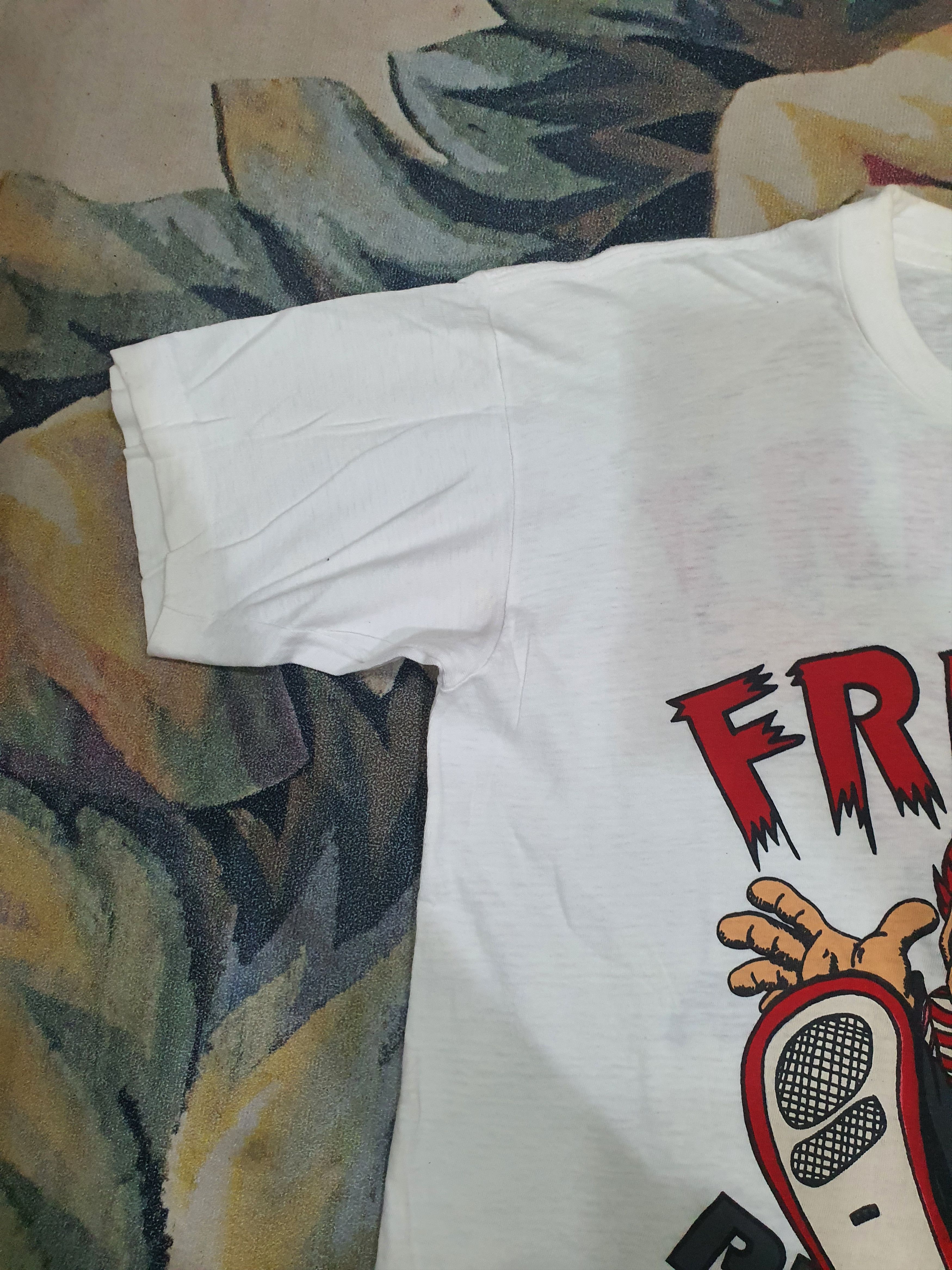 Vintage rare vintage 90's Freeze Pessimist t-shirt Size US L / EU 52-54 / 3 - 4 Thumbnail