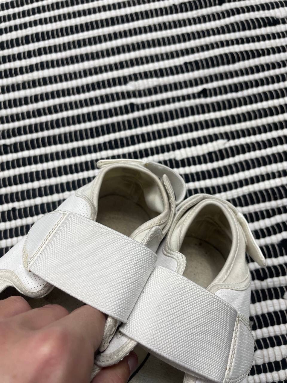 Japanese Brand × Nike × Vintage Vintage Nike Rift Tabi Style Sandals Sneakers Y2K Size US 9 / EU 42 - 6 Thumbnail