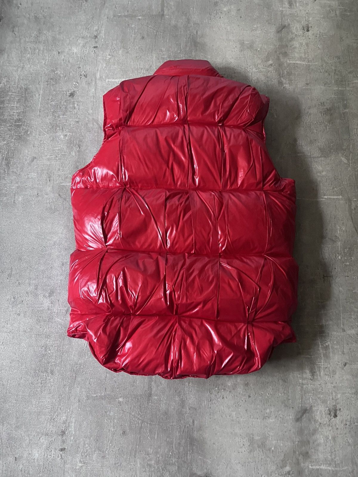 Maison Margiela Maison Margiela A/W 08 feather red puffer vest wrinkled rare Size US M / EU 48-50 / 2 - 5 Thumbnail