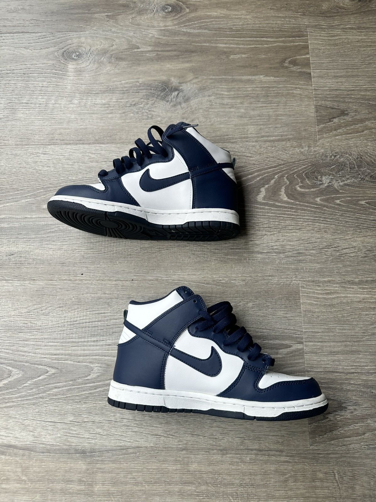 Nike Hi top Navy dunks Size US 5.5 / EU 38 - 2 Thumbnail