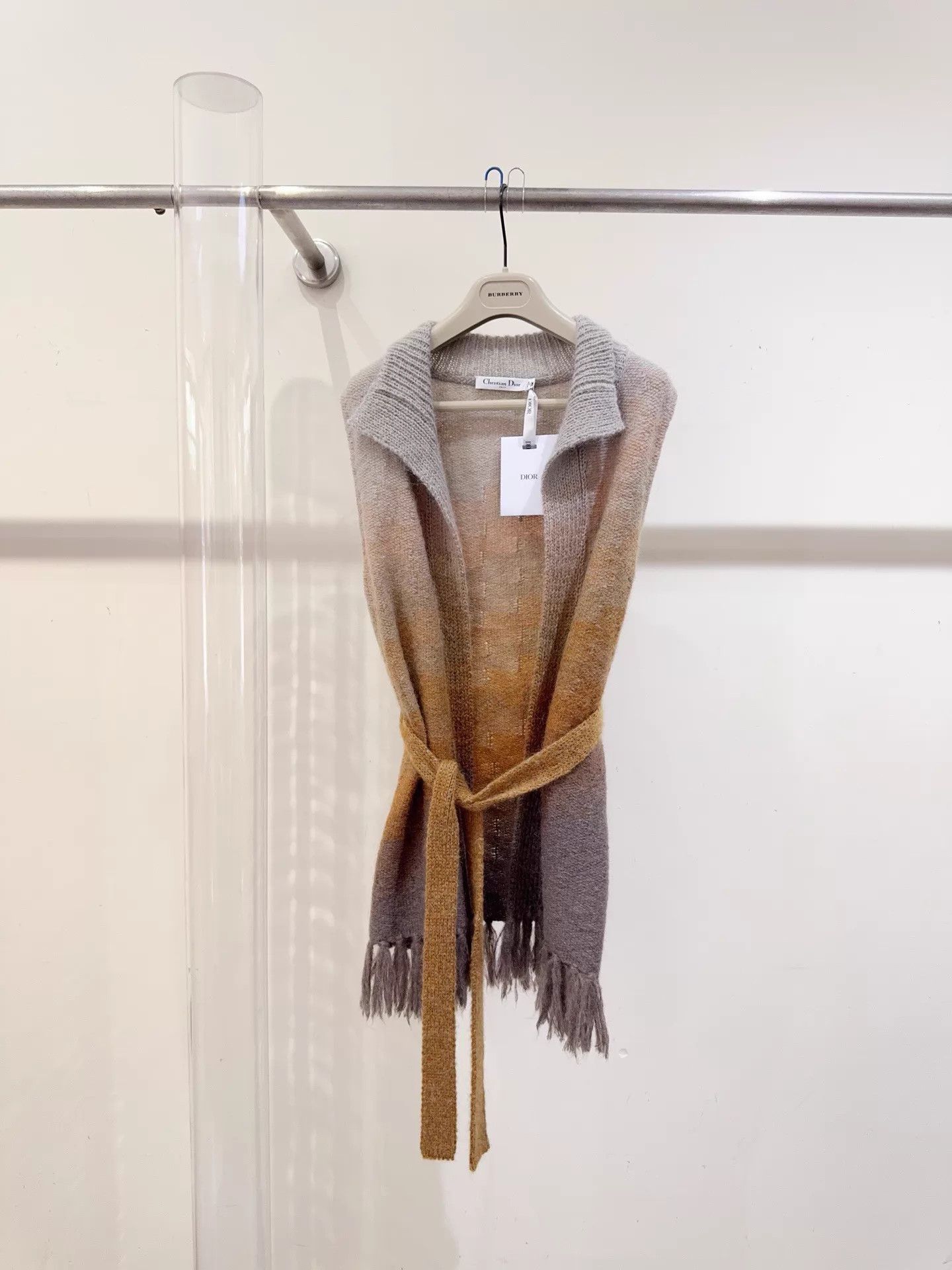 Dior Dior Tassel Belted Buttonless Cardi Sunset Grad F34 Size XS / US 0-2 / IT 36-38 - 1 Thumbnail