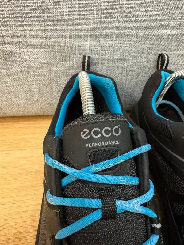 Ecco Ecco Biom Ultra GTX Gore-Tex Performance Terrain sneakers40 Size US 10 / IT 40 - 11 Thumbnail