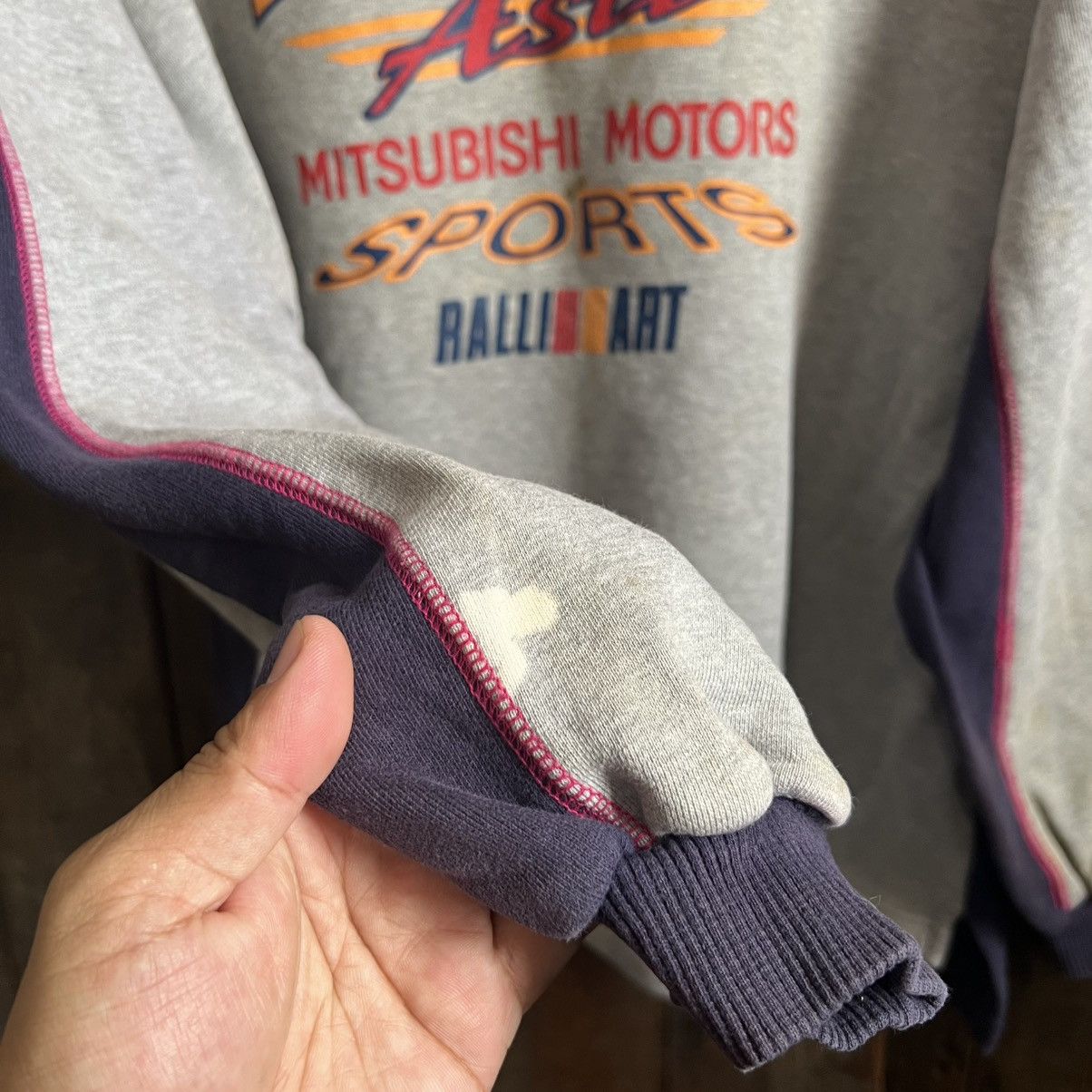 Vintage Vintage Mitsubishi Ralliart Mirage Asti Hoodie Size US L / EU 52-54 / 3 - 8 Thumbnail
