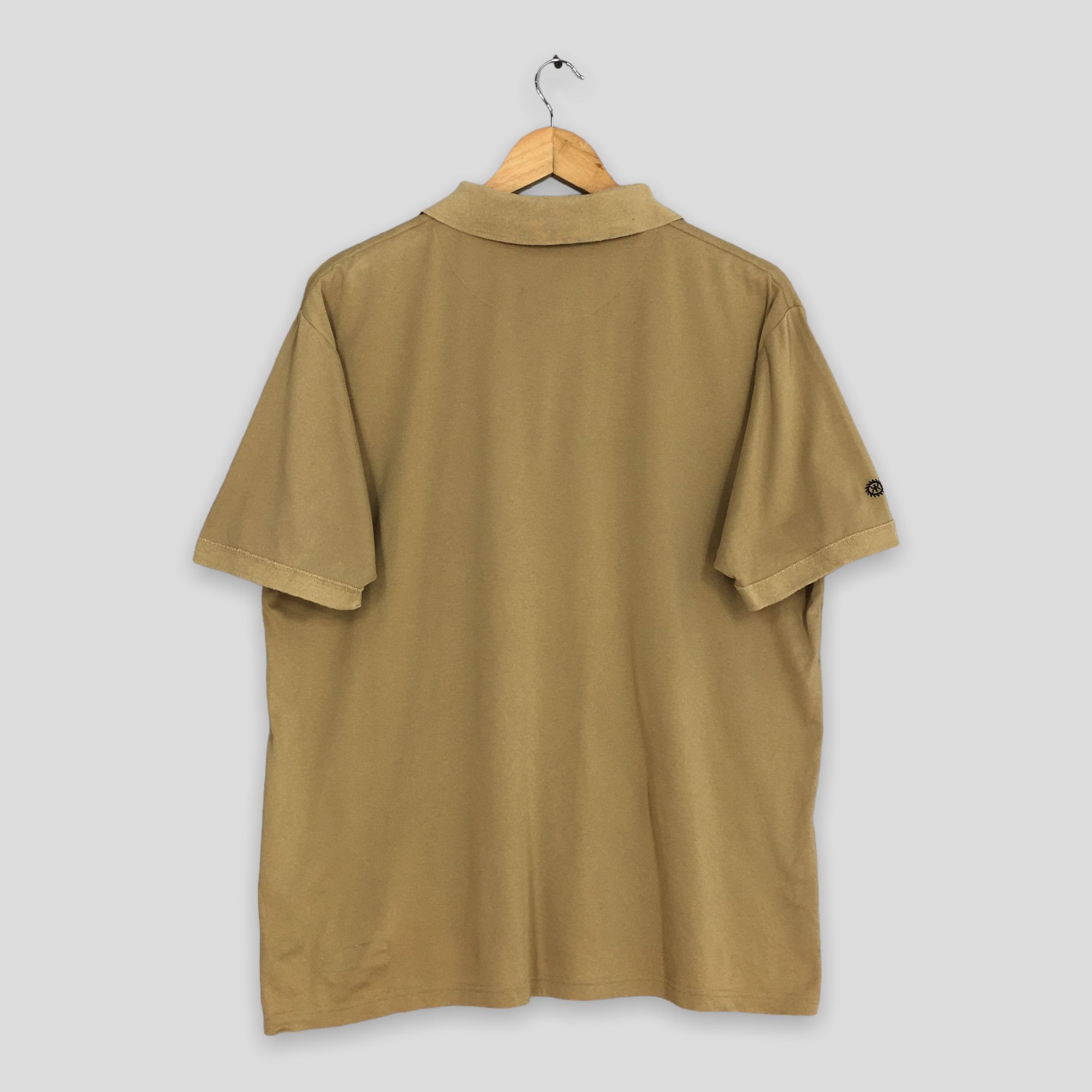 Wtaps Vintage Wtaps Japan Plain Khaki Polos Shirt Large Size US L / EU 52-54 / 3 - 9 Thumbnail