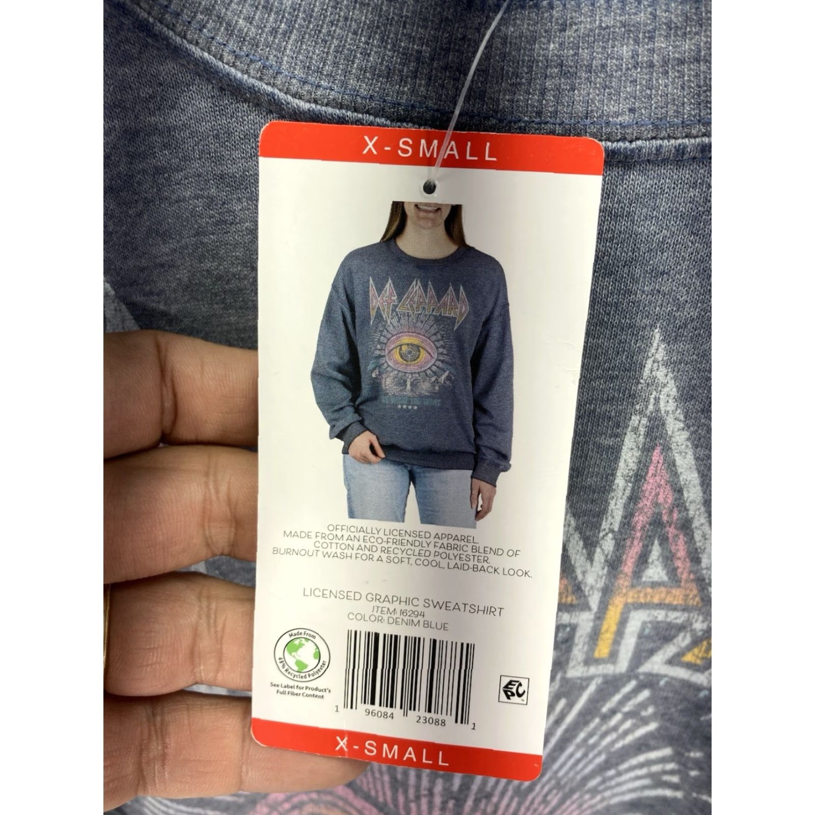 Vintage VINTAGE Def Leppard Sweatshirt Women XS Gray Long Sleeve Take What You Want Pullover Size XS / US 0-2 / IT 36-38 - 6 Thumbnail