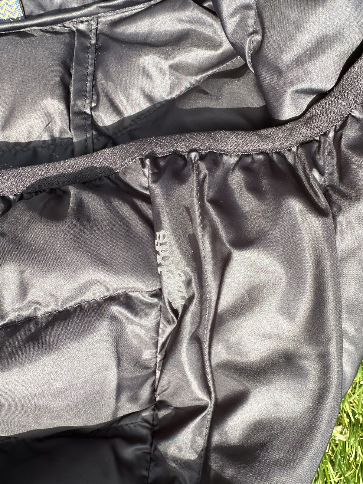 Haglofs Haglöfs Black Down Jacket – L – Minimal Technical Essential Size US L / EU 52-54 / 3 - 6 Thumbnail