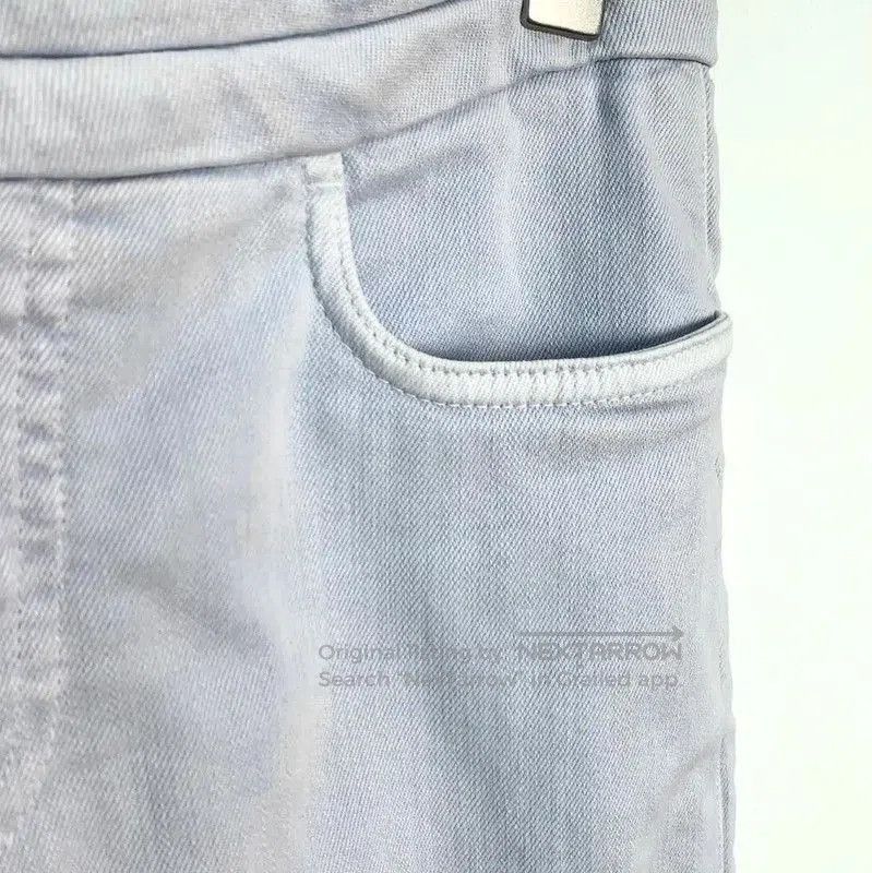 Chanel Chanel Light Blue Women's Denim Pants . Size 23" - 3 Thumbnail