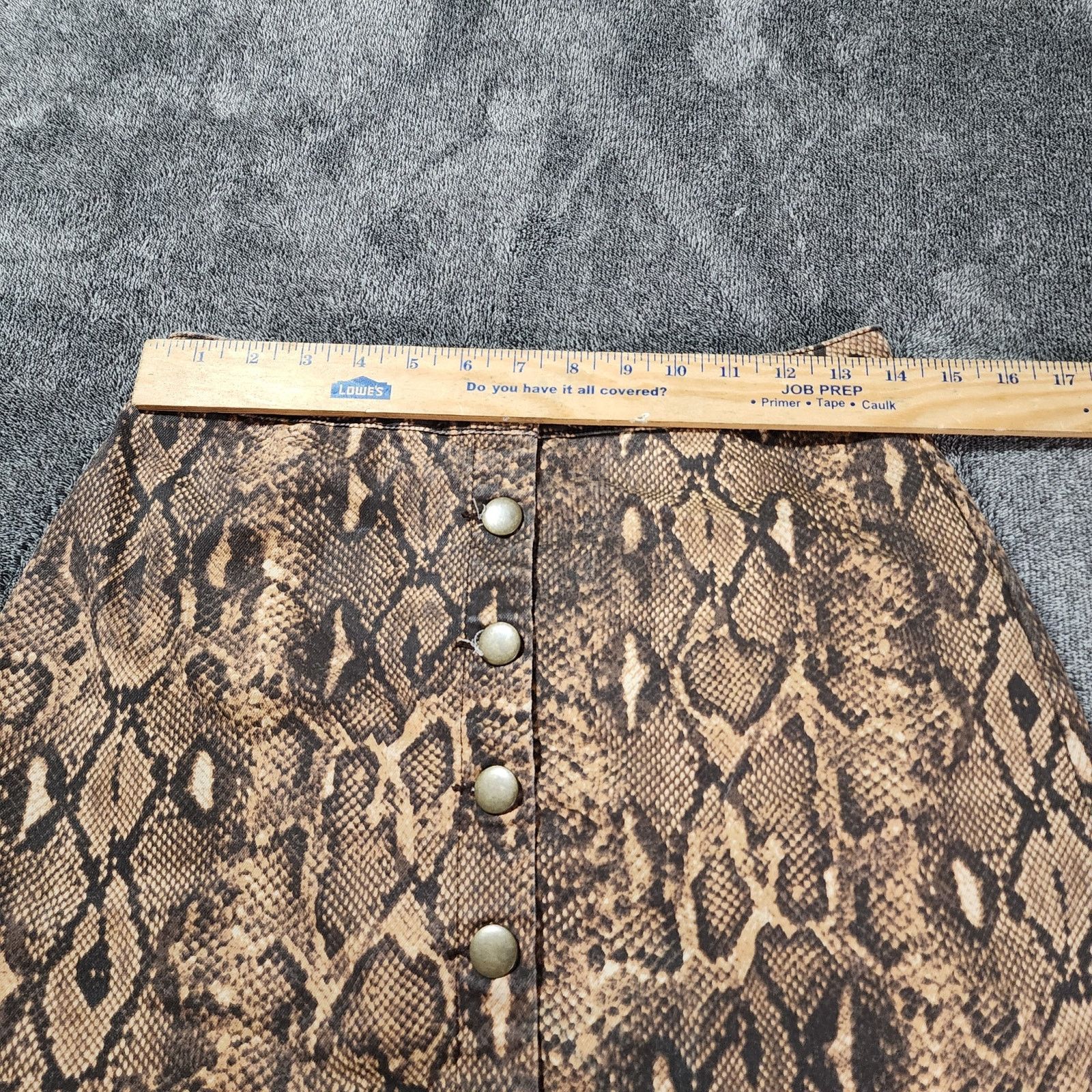 Gianni Valentino Gianni Bini Button up snake print skirt size Medium 2352 Size 28" / US 6 / IT 42 - 3 Thumbnail