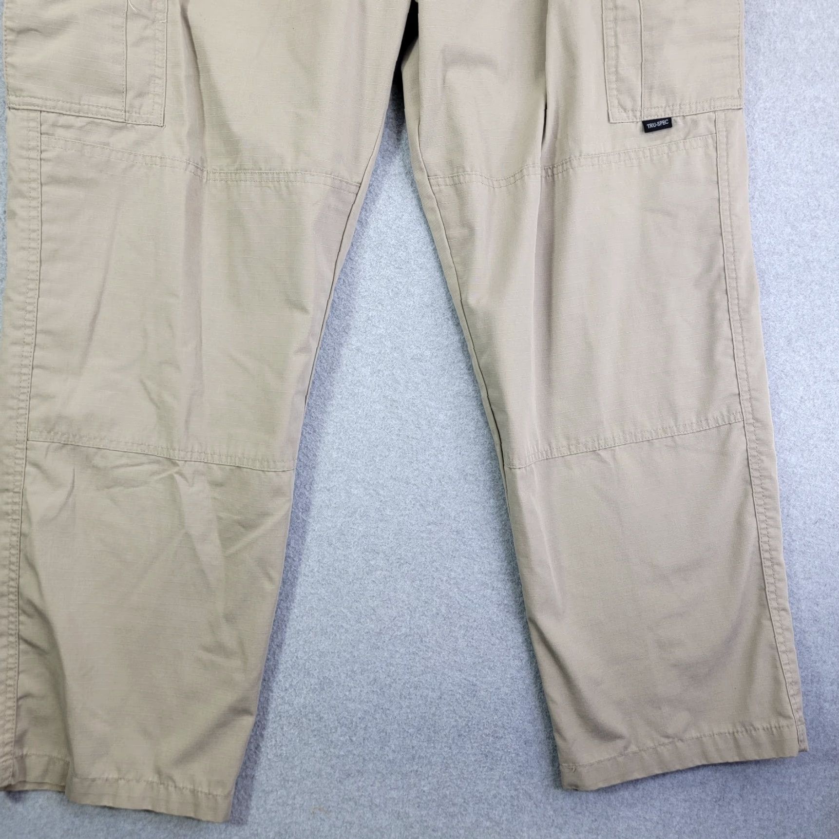 Vintage Tru-Spec Mens Cargo Pants 40x32 Beige Rip Stop Cargo Utility Work Pants Regular Straight Mens Size US 40 / EU 56 - 2 Thumbnail