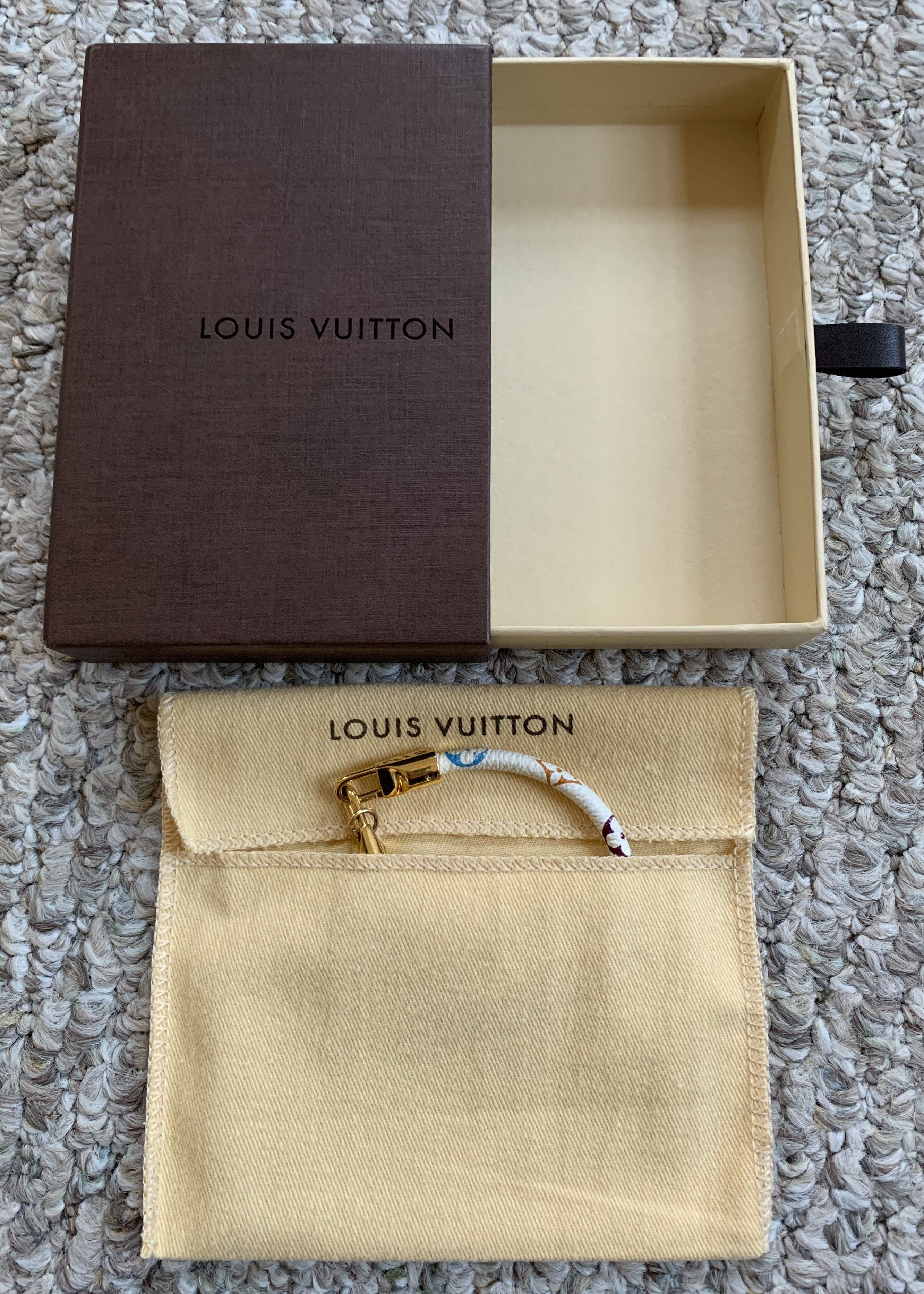 Louis Vuitton × Takashi Murakami S/S 2003 Louis Vuitton x Murakami Monogram Luck It Bracelet Size ONE SIZE - 5 Thumbnail