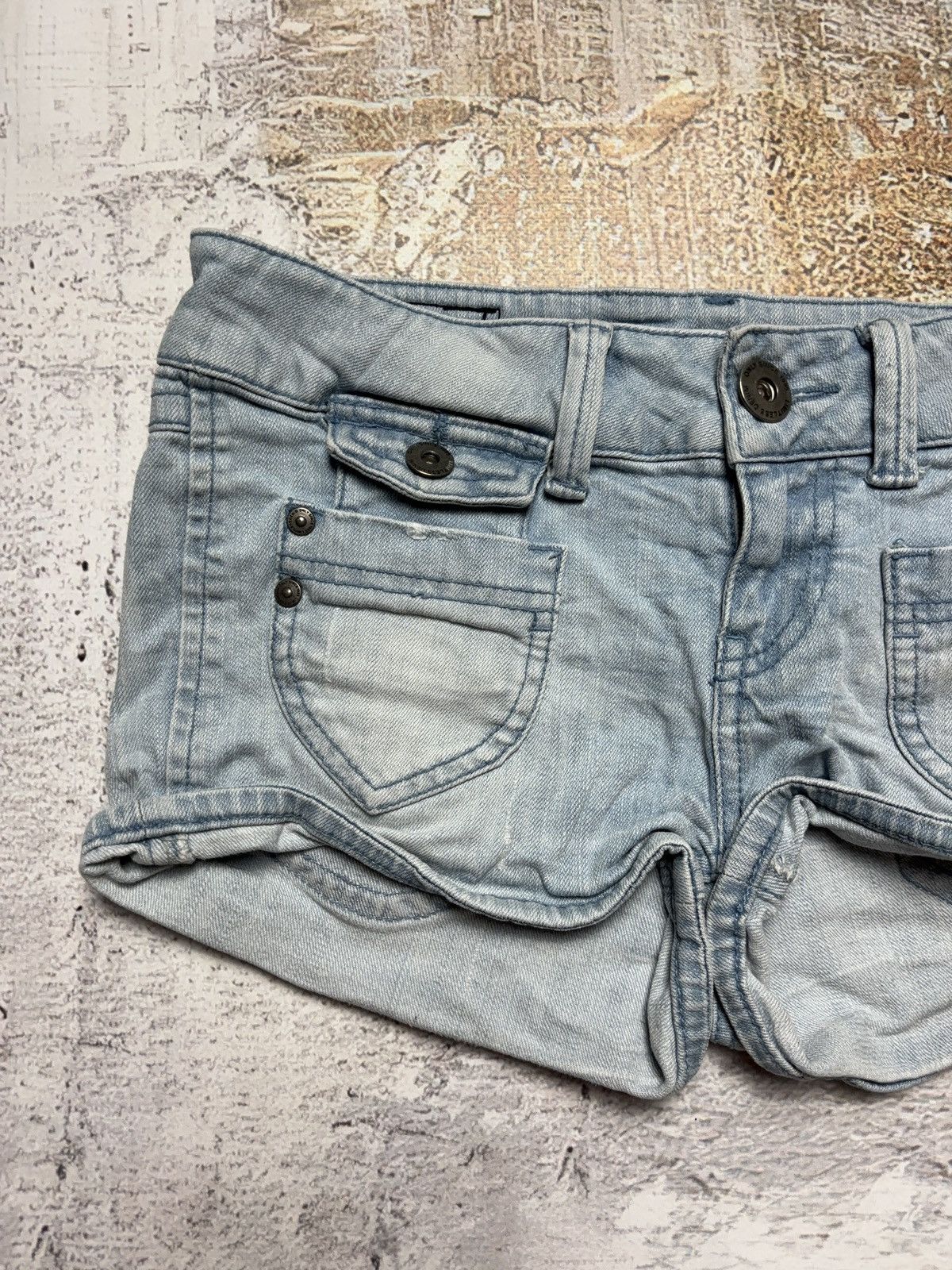 Japanese Brand × Vintage Vintage pockets micro mini denim shorts Size 28" / US 6 / IT 42 - 2 Thumbnail