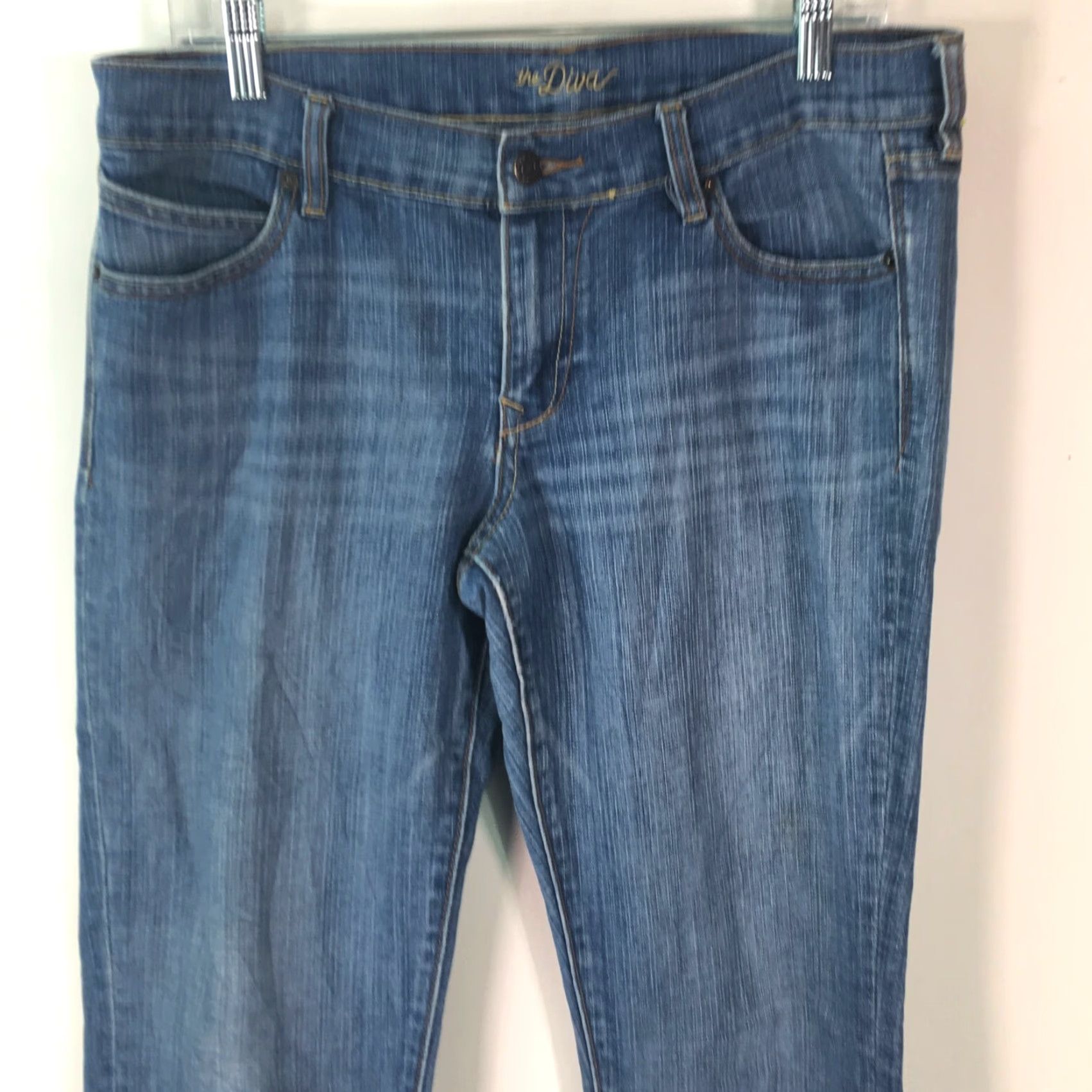Old Navy Old Navy Jeans The Diva Denim Straight Leg 10 Women Blue 34X33 Regular Fit 33in Inseam Size 32" / US 10 / IT 46 - 2 Thumbnail