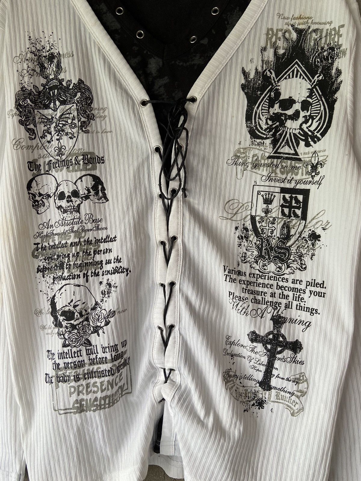 Beauty Beast JAPANESE POEM SKULL LONG SLEEVE Size US L / EU 52-54 / 3 - 4 Thumbnail