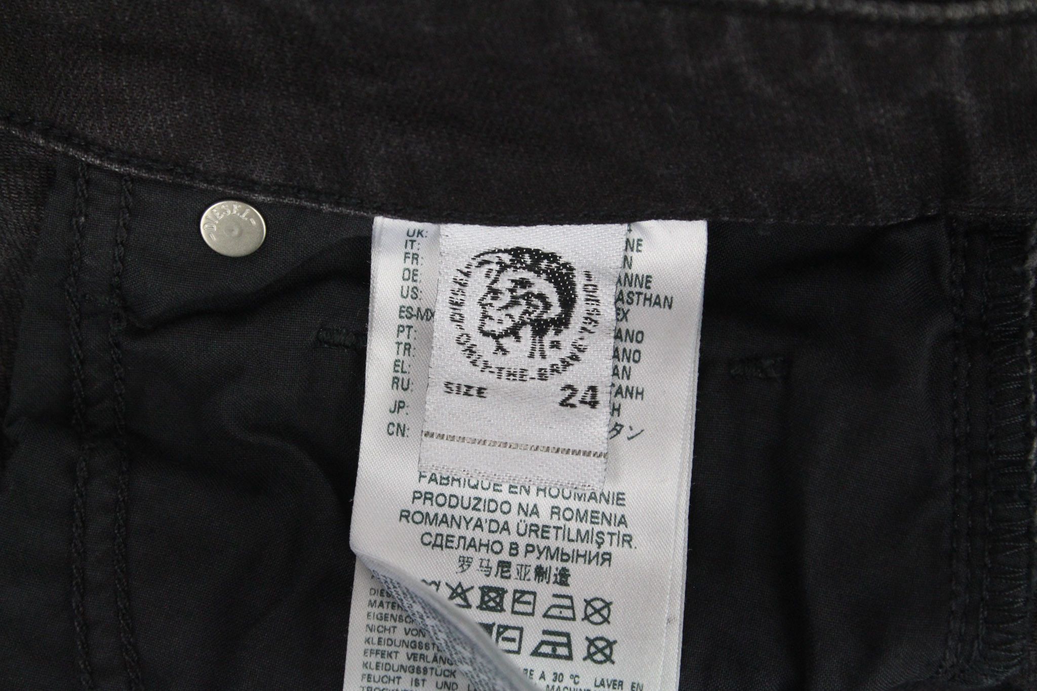 Diesel ARYEL 069JD W24/L32 Black Buttoned Jeans 70151 Size 24" / US 00 / IT 34 - 7 Thumbnail