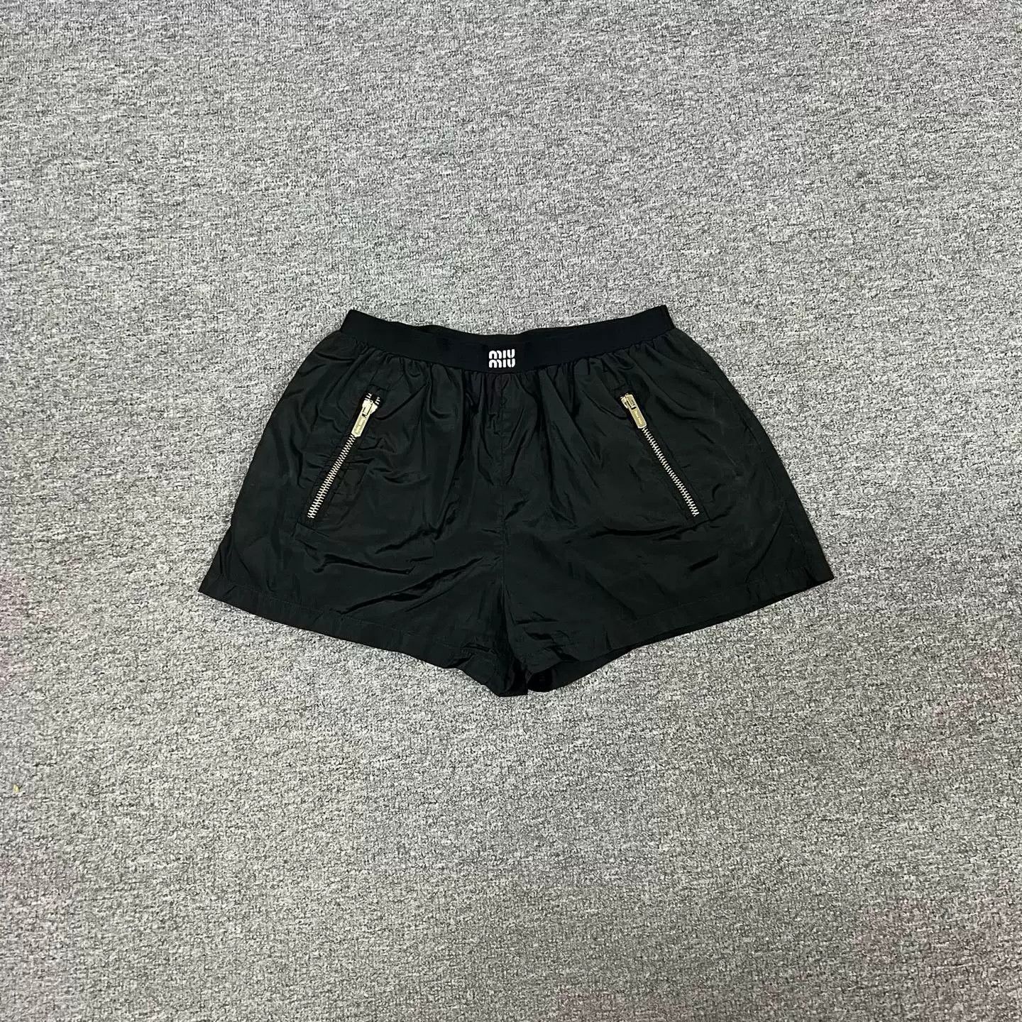 Miu Miu Miu Miu Logo Nylon Shorts Size 38" / US 16 / IT 52 - 1 Thumbnail