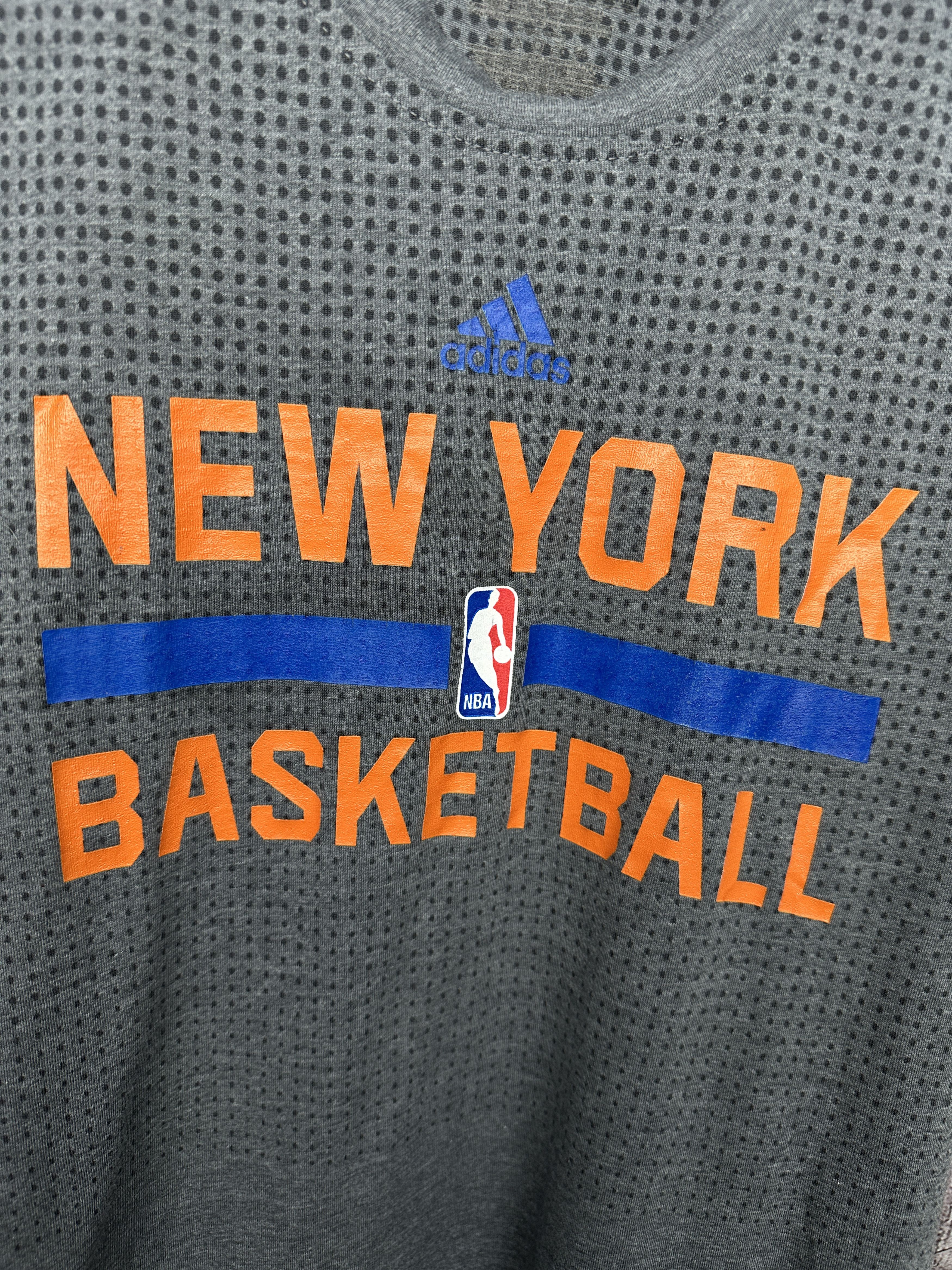Adidas Adidas NBA Basketball Mens Aeroknit T-Shirt Size US L / EU 52-54 / 3 - 3 Thumbnail
