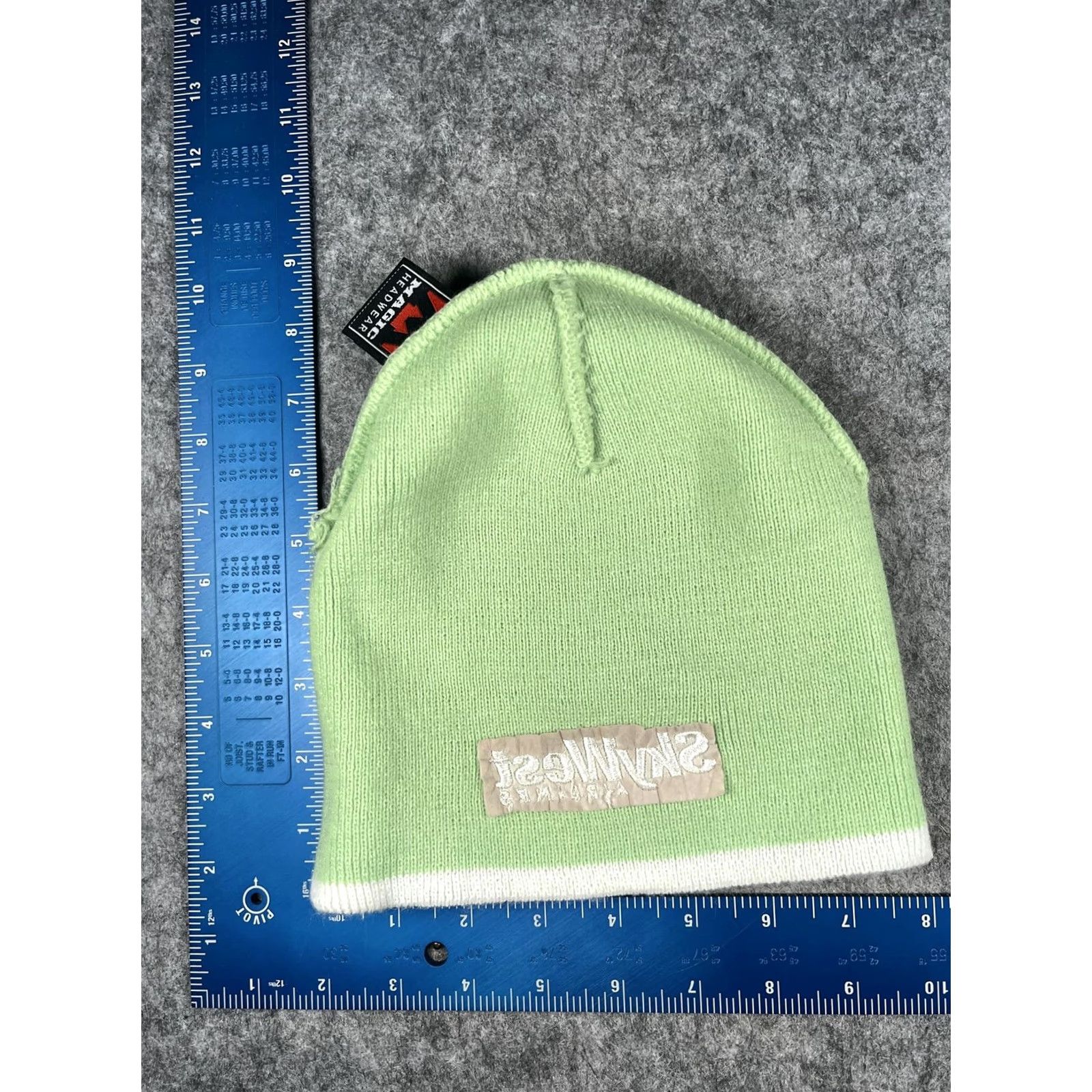 Vintage Magic Headwear SkyWest Airlines Hat Beanie Mens One Size Green Knit Winter Size ONE SIZE - 5 Thumbnail