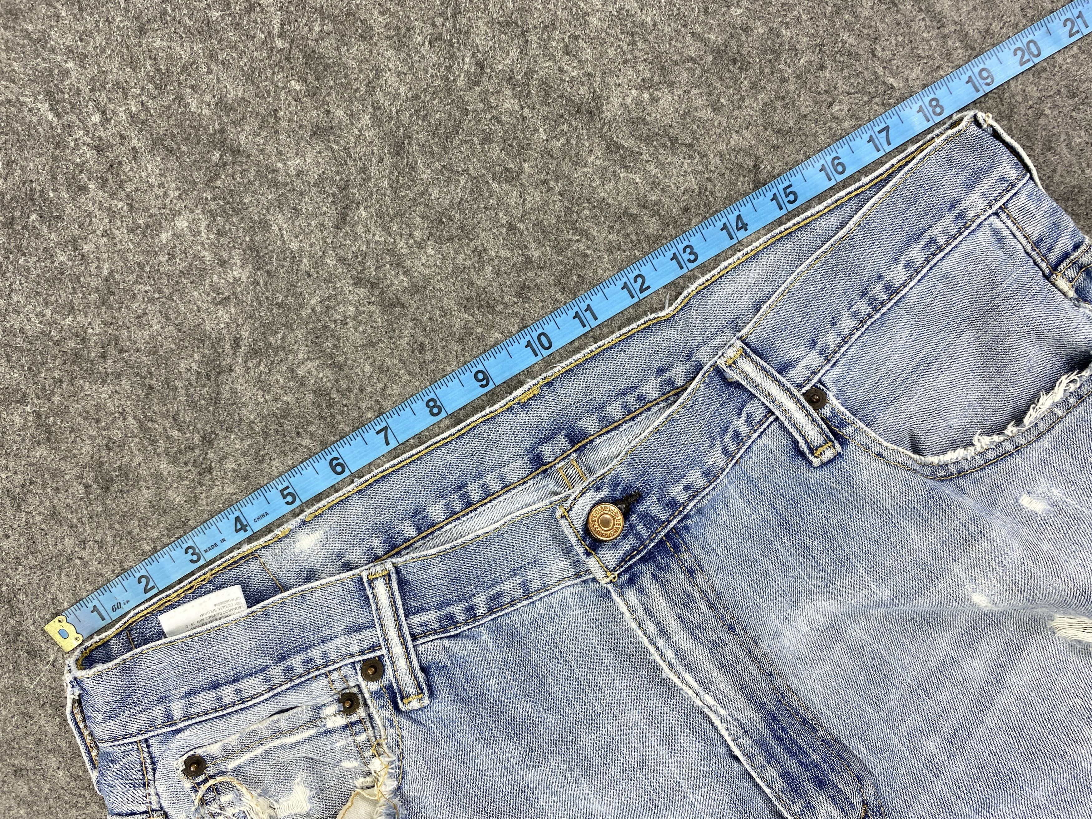 Levi's Mid Blue Vintage Levi's 569 Jeans 37x31 Denim -JN1794 Size US 37 - 5 Thumbnail