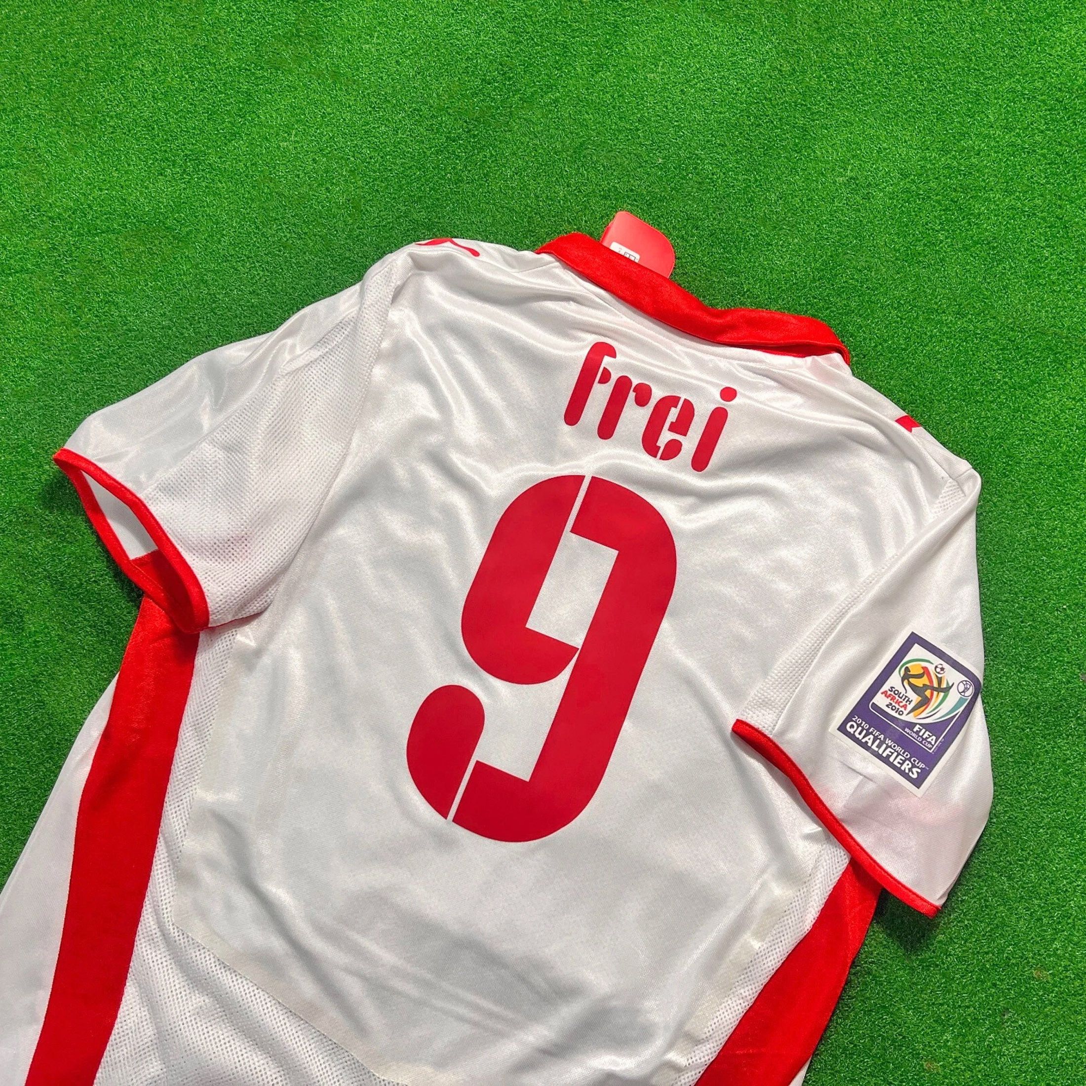Puma 2008–10 Switzerland Away Alexander Frei Vintage Y2K Jersey Size US M / EU 48-50 / 2 - 3 Thumbnail