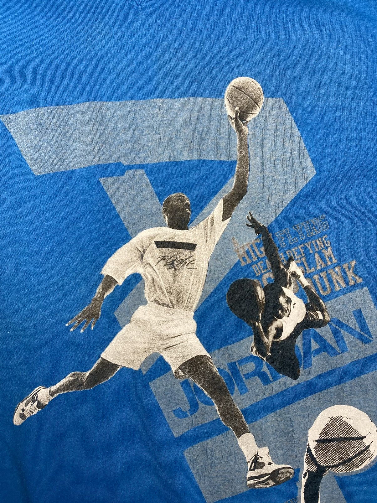 Jordan Brand RARE Air Jordan flight vintage reflective t-shirt Size US M / EU 48-50 / 2 - 9 Thumbnail