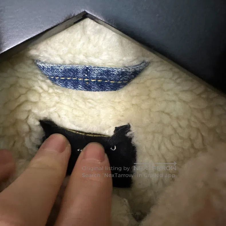 Fear of God Fear of God Season 5 overweight water ripple denim lambswo Size US M / EU 48-50 / 2 - 4 Thumbnail