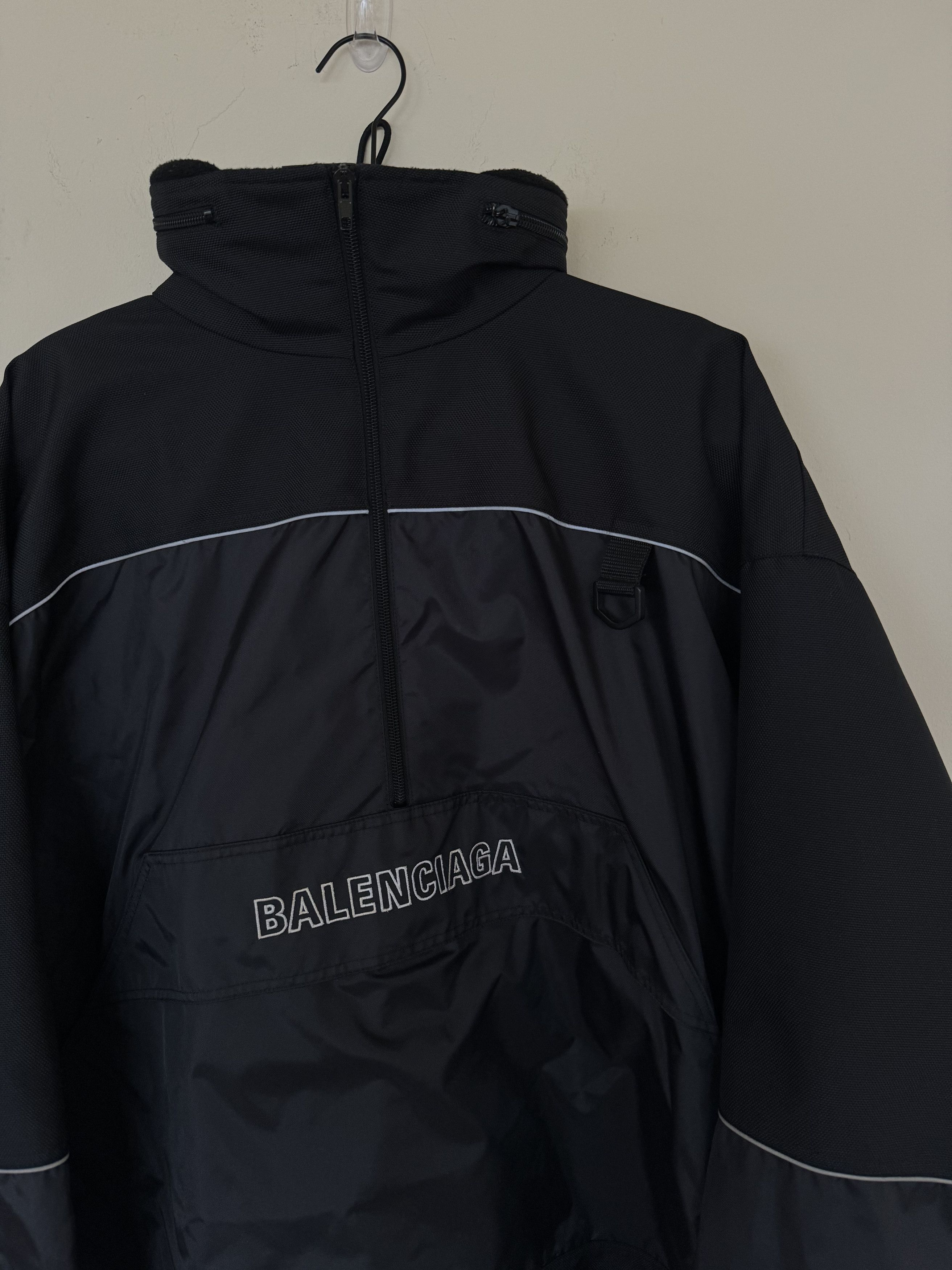 Balenciaga Balenciaga Half Zip Windbreaker Size US XL / EU 56 / 4 - 4 Thumbnail