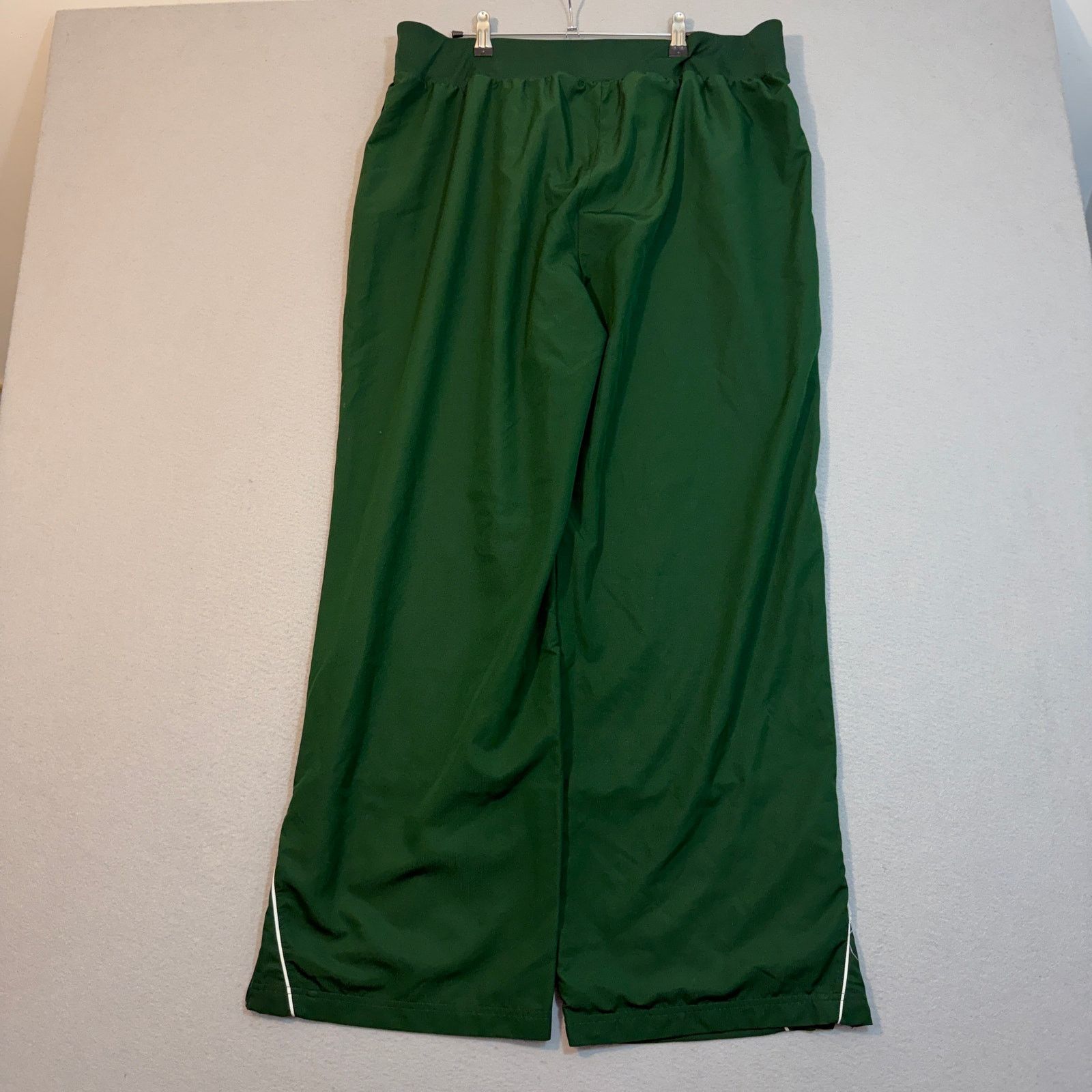 Under Armour Under Armour Windbreaker Track Pants Men's 2XL Green White Size US 38 / EU 54 - 9 Thumbnail