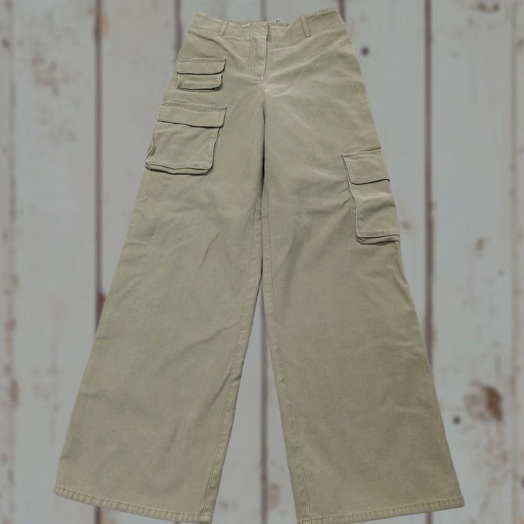Aritzia Wilfred Free Aritzia Pants Women's Size 4 Green Cargo Pocket Stretch Casual Classic Tapered Boyfriend? Size 27" / US 4 / IT 40 - 1 Thumbnail