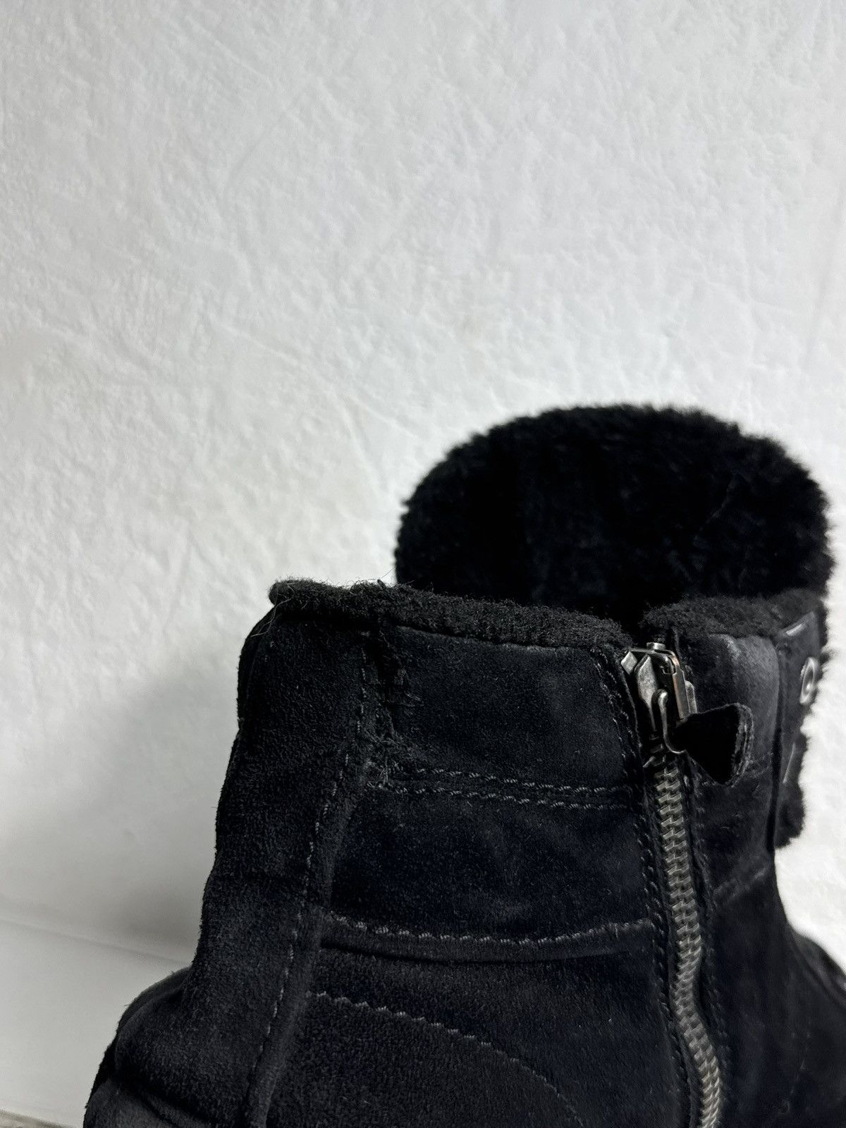 Prada Prada Suede Women’s Luxury High Top Sneakers Boots Size 38 Size US 7.5 / IT 37.5 - 7 Thumbnail