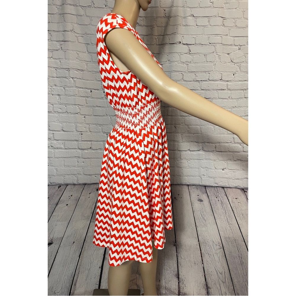 Kate Spade Kate Spade Red Chevron Cotton Sleeveless Dress Size XS Size XS / US 0-2 / IT 36-38 - 3 Thumbnail