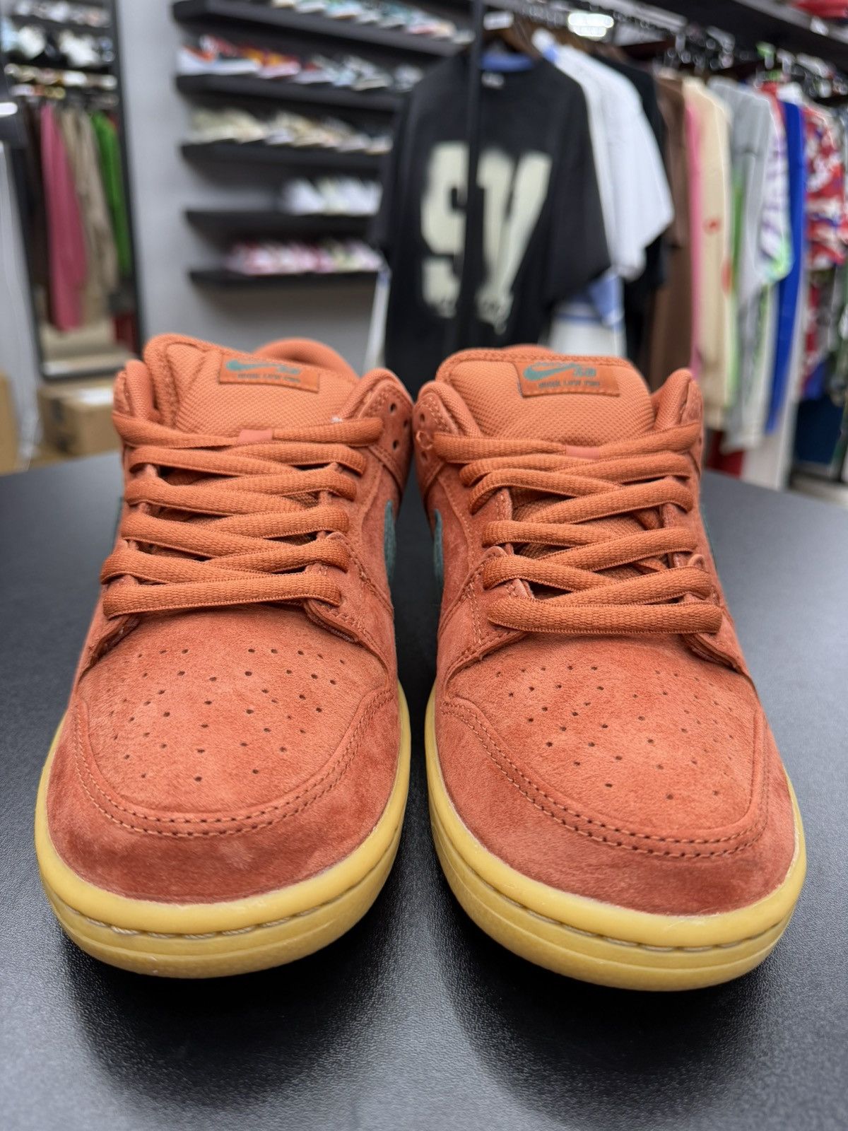 Nike Size 9 - Nike SB Dunk Low Burnt Sunrise Size US 9 / EU 42 - 2 Thumbnail