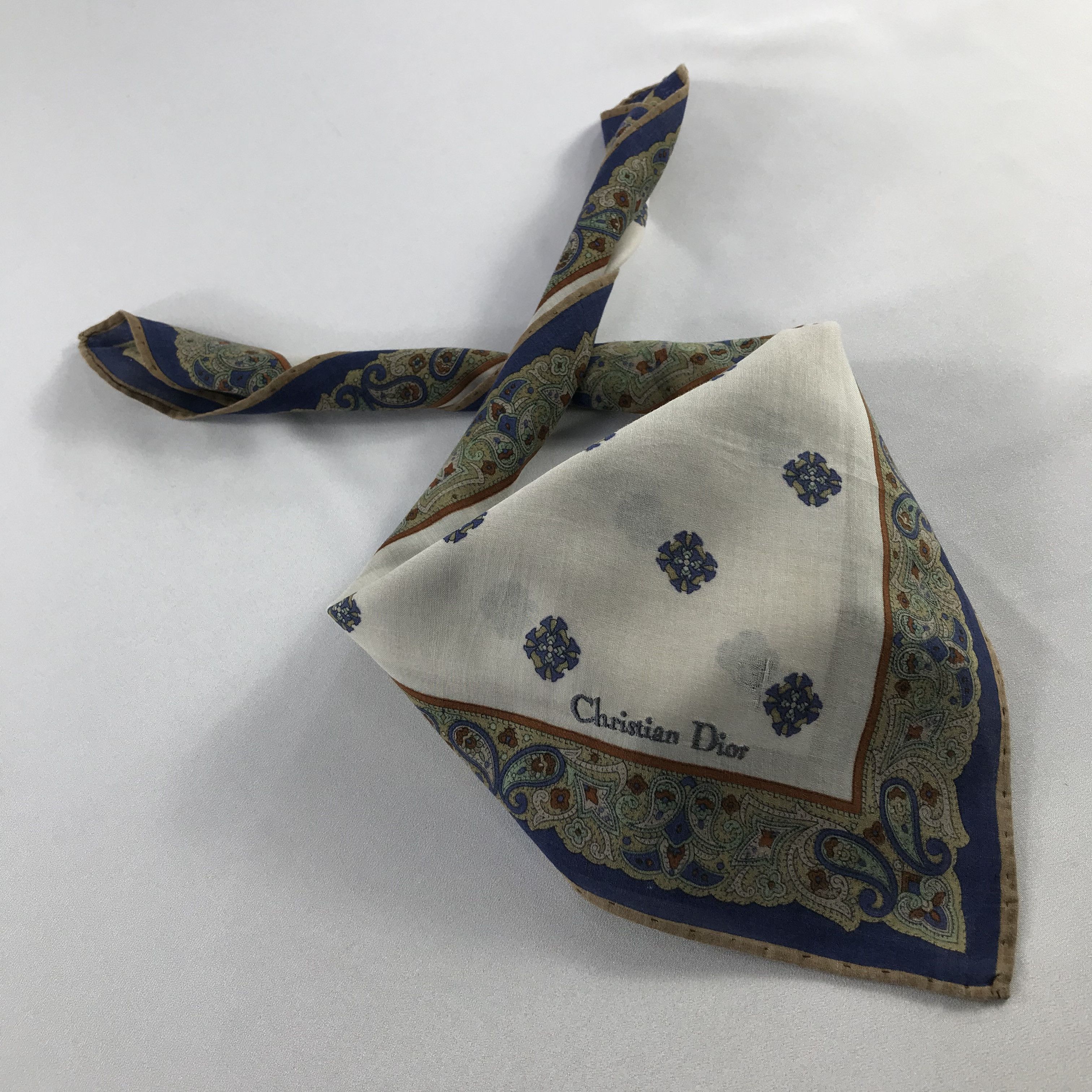 Vintage CHrisTIan DIOr Handkerchief / Bandana / Neckerchief C809 Size ONE SIZE - 2 Thumbnail
