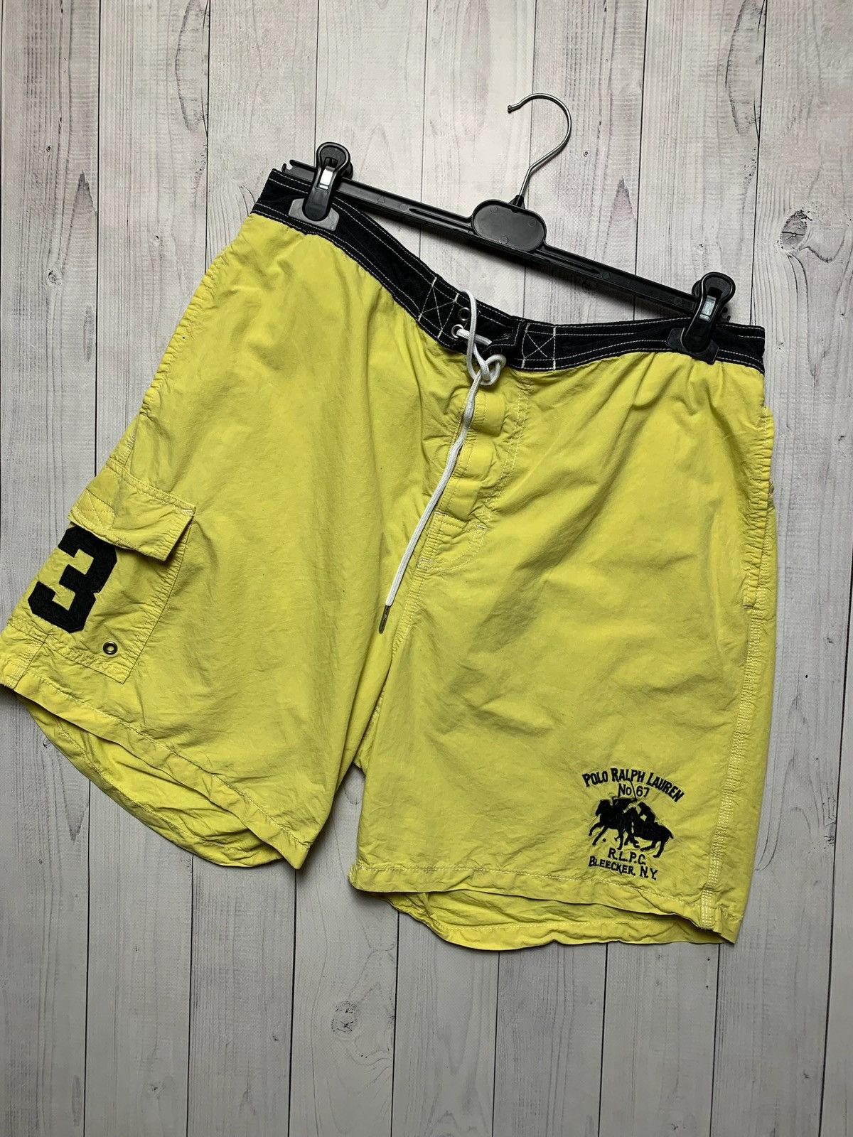 Vintage Vintage polo Ralph Lauren shorts size XL big logo yellow Size US 36 / EU 52 - 1 Thumbnail