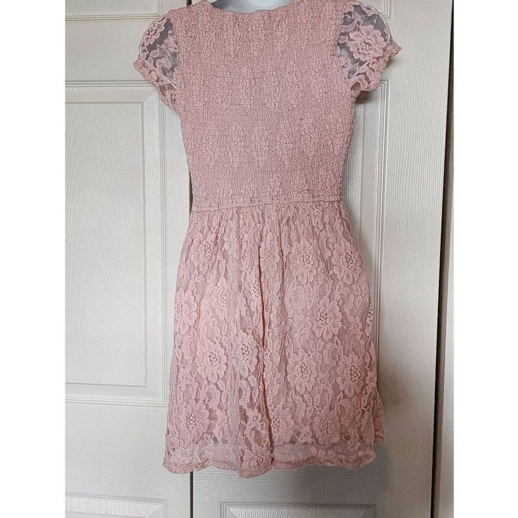 Hollister Hollister Pink Lace Dress Size XS / US 0-2 / IT 36-38 - 2 Thumbnail