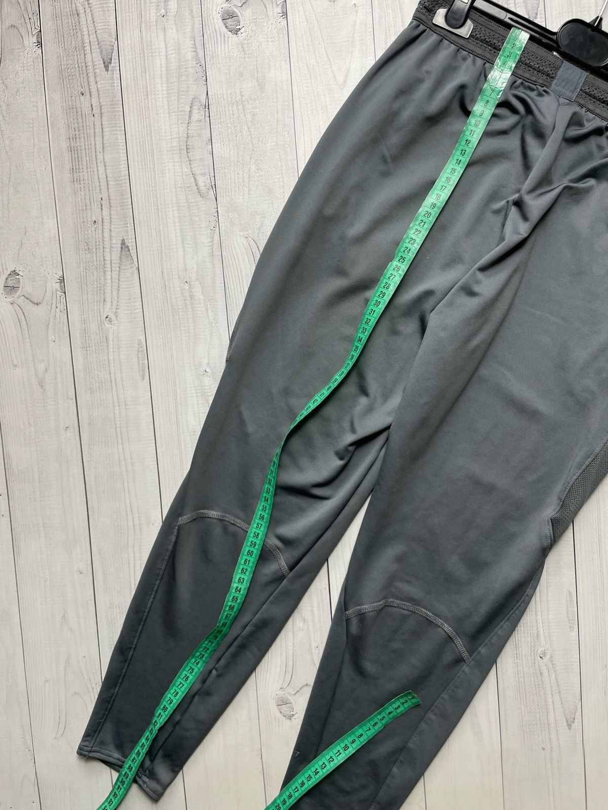 Nike × Vintage Vintage Nike Tottenham soccer joggers size M logo Size US 32 / EU 48 - 8 Thumbnail