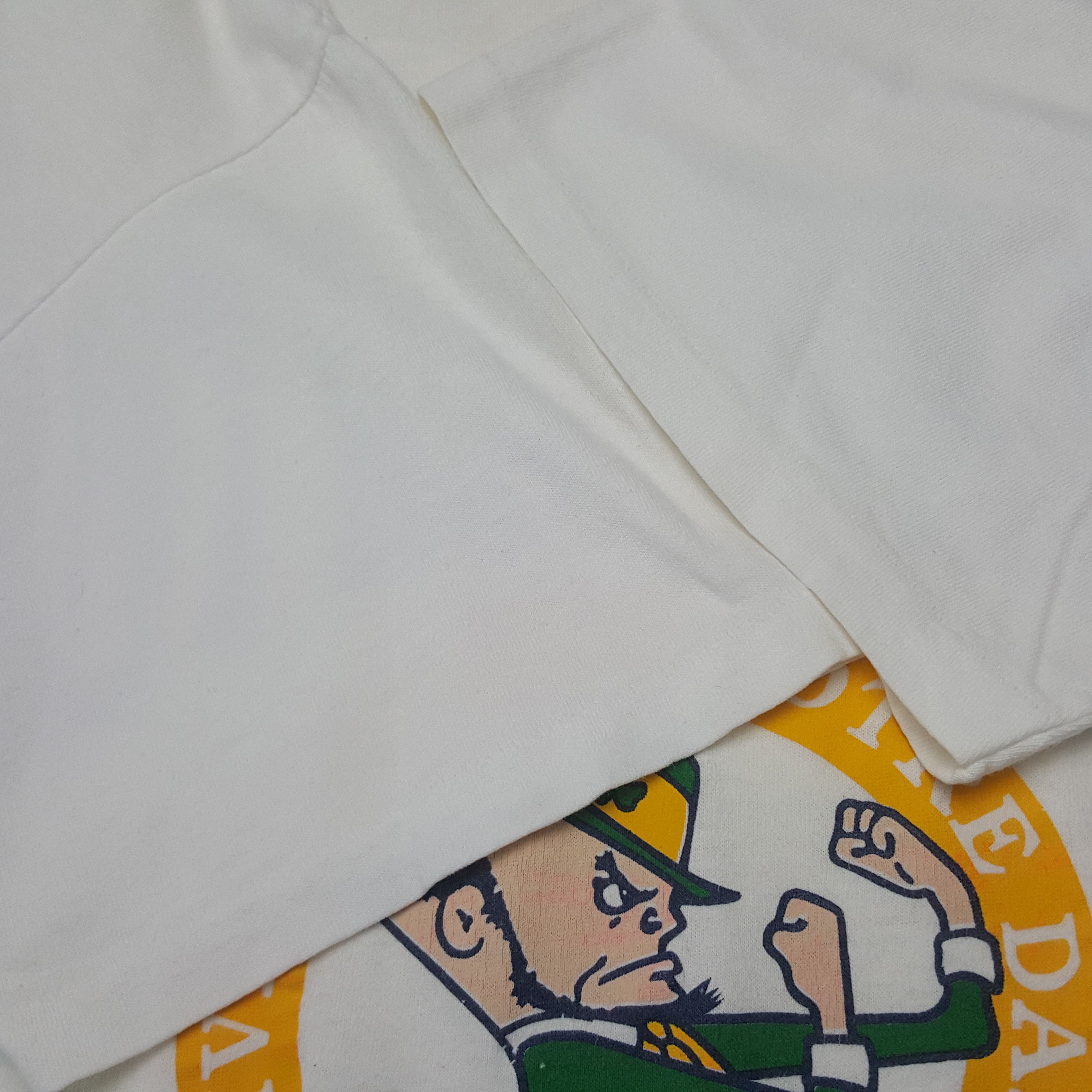 Notre × Vintage Vintage Notre Dame Fighting Irish Tshirt Size US L / EU 52-54 / 3 - 6 Thumbnail