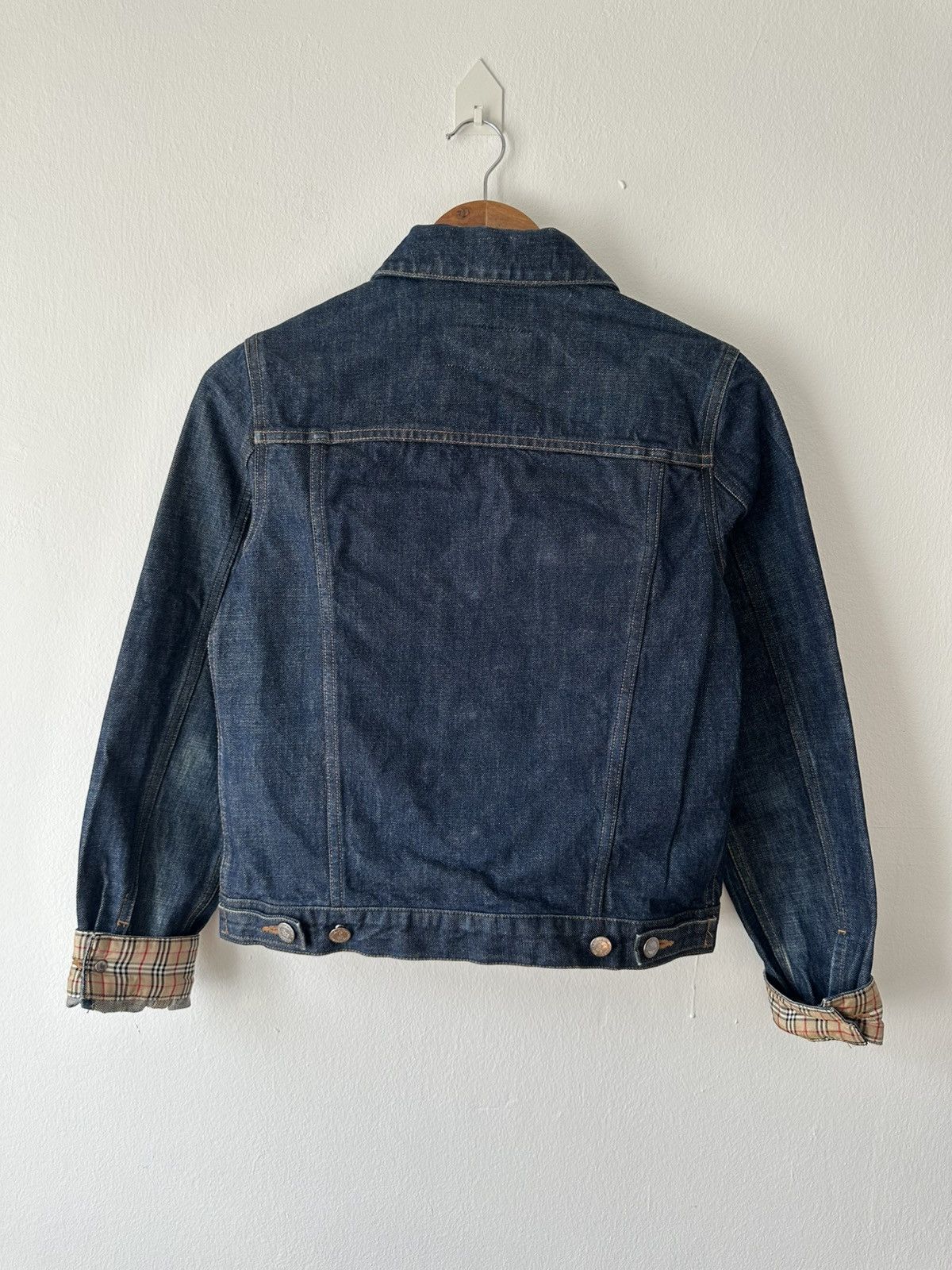 Burberry Vintage Burberry Blue Label Denim Jacket Size M / US 6-8 / IT 42-44 - 3 Thumbnail