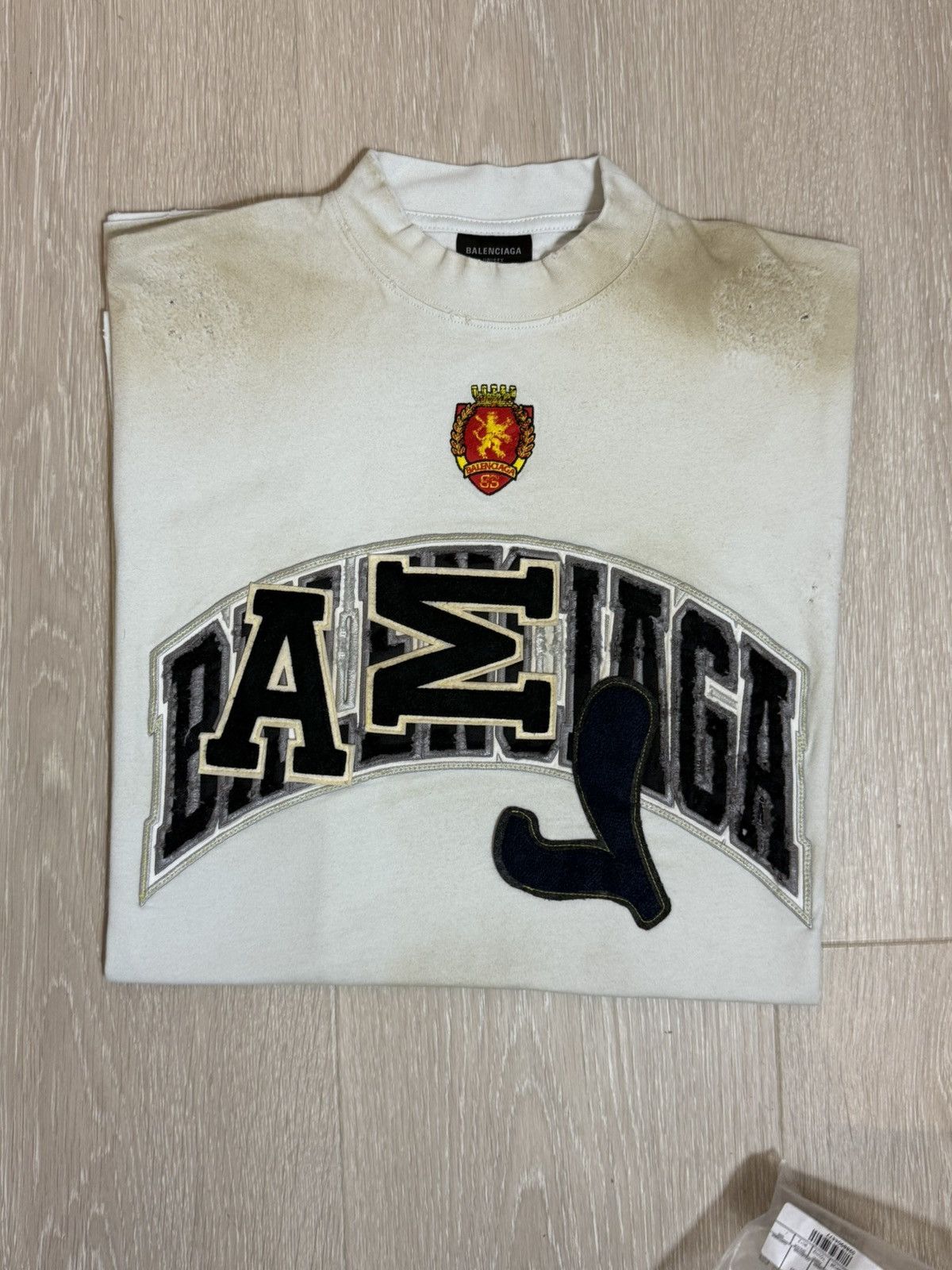 Balenciaga Balenciaga White Skater T-Shirt Size US S / EU 44-46 / 1 - 2 Thumbnail