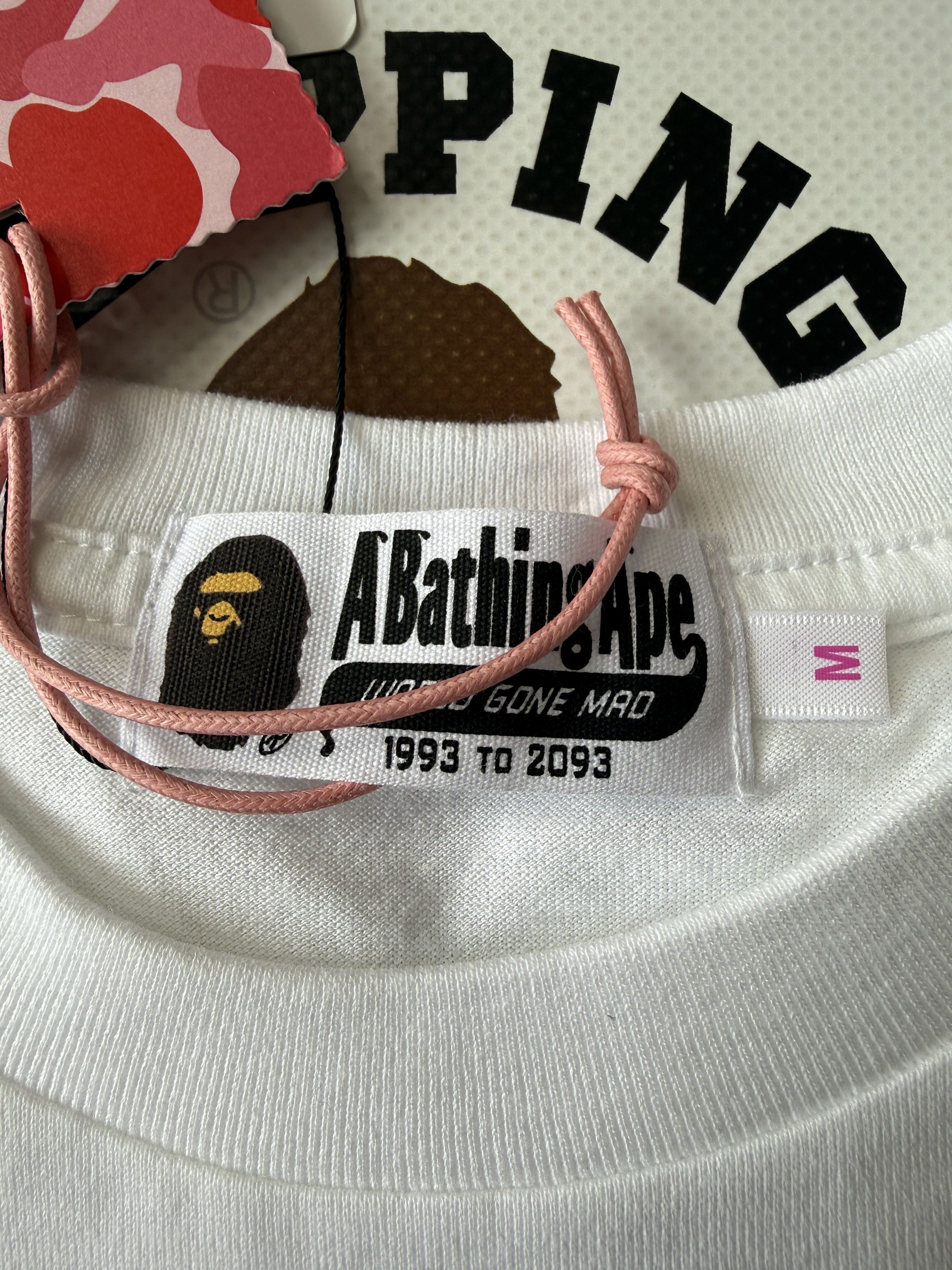 Bape BAPE X KUROMI COLLEGE MINI TEE LADIES Size M / US 6-8 / IT 42-44 - 6 Thumbnail