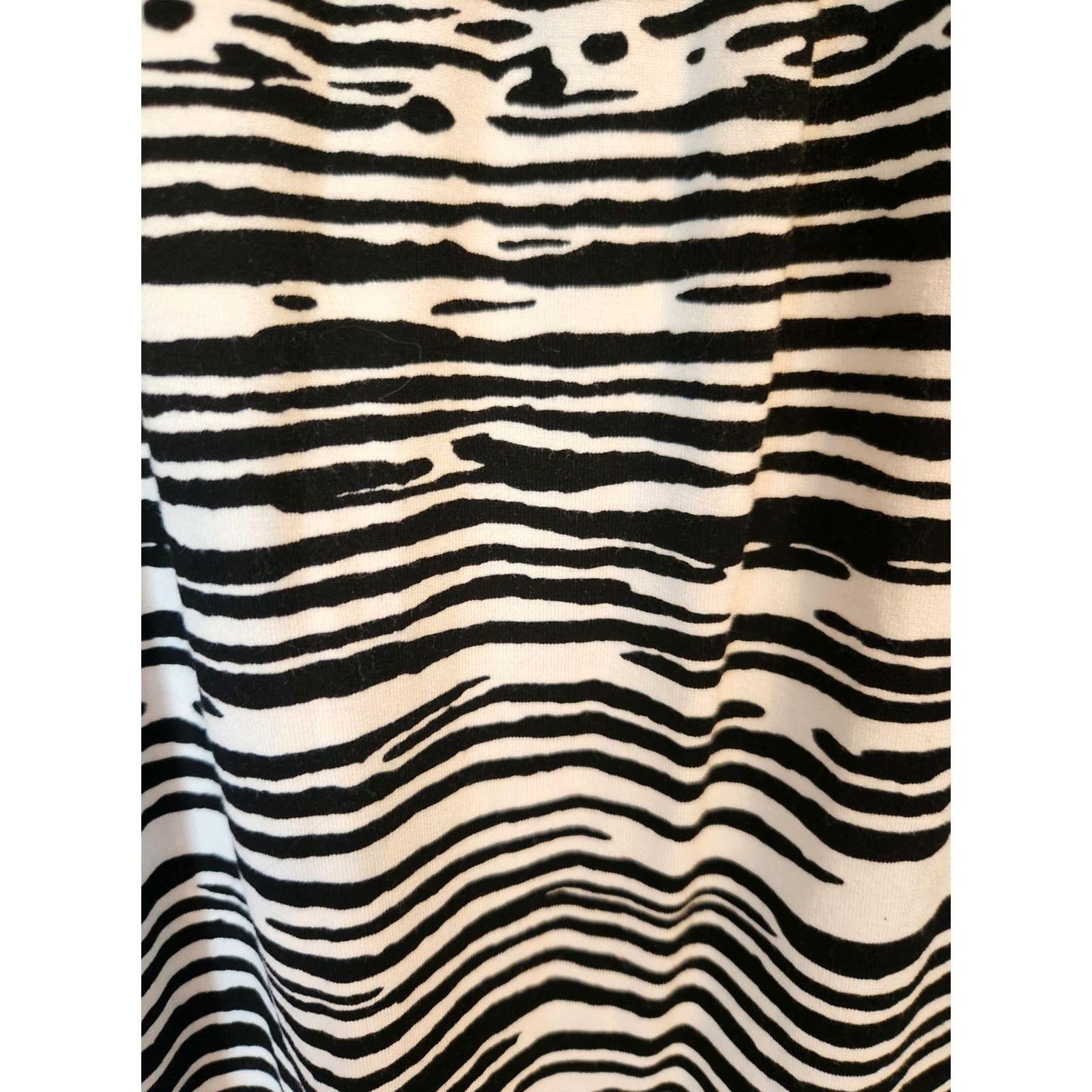 Vintage Lane Bryant Zebra Print A-Line Skirt 18/20 Womens Knee Length Elastic Waist Plus Size White Black Pattern Skirt Size 40" / US 18 - 4 Thumbnail