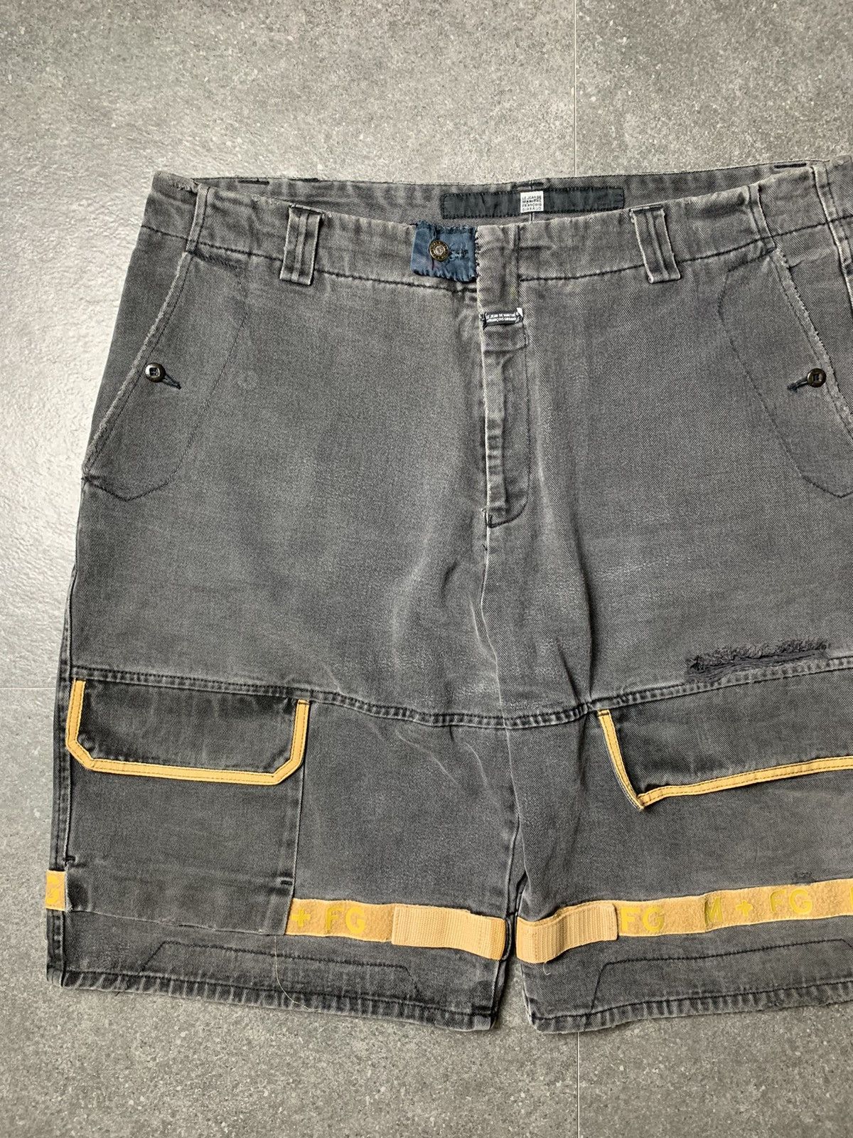 Marithe + Francois Girbaud 2000s Marithe Francois Girbaud Shuttle Tape Jorts Size US 43 - 2 Thumbnail