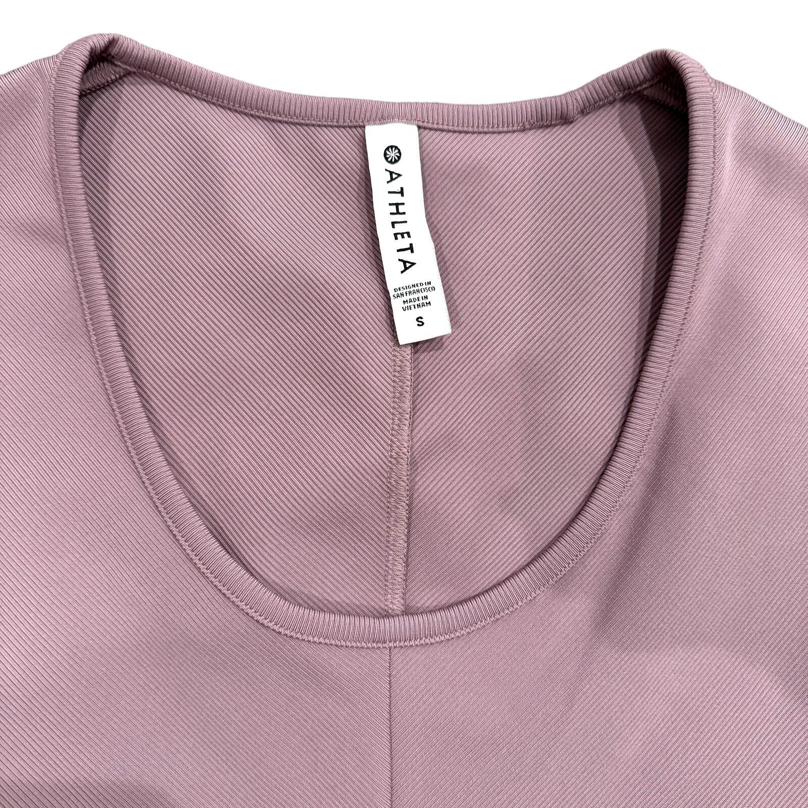 Athleta Athleta Rosy Bayview Wrap Front Top in Mauve, Size S Size S / US 4 / IT 40 - 2 Thumbnail