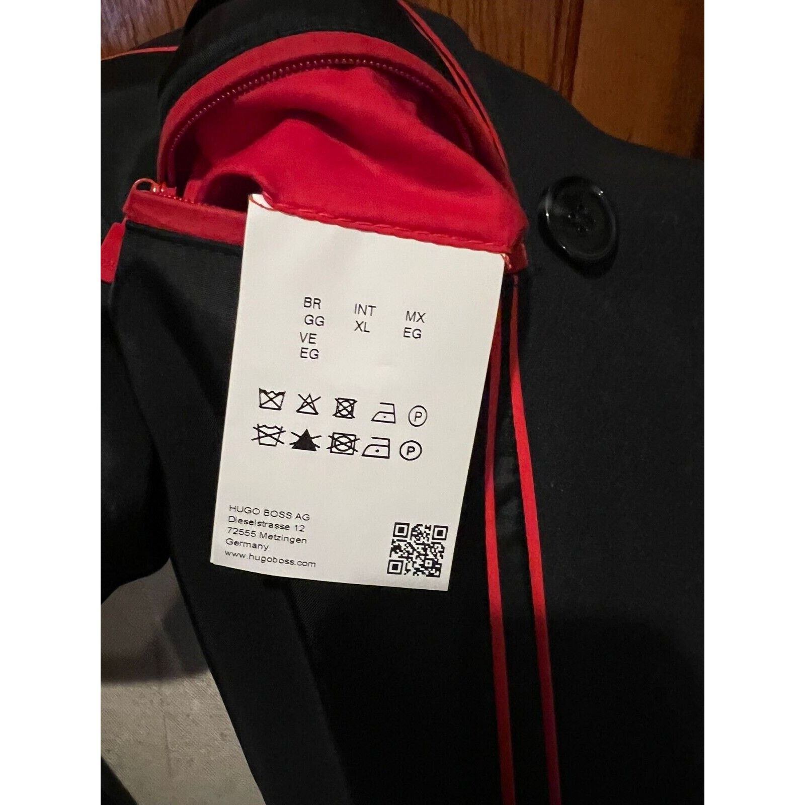 Hugo Boss XL Hugo Boss Red Label 3/4 Button Front Men's Overcoat NWT Size US XL / EU 56 / 4 - 5 Thumbnail