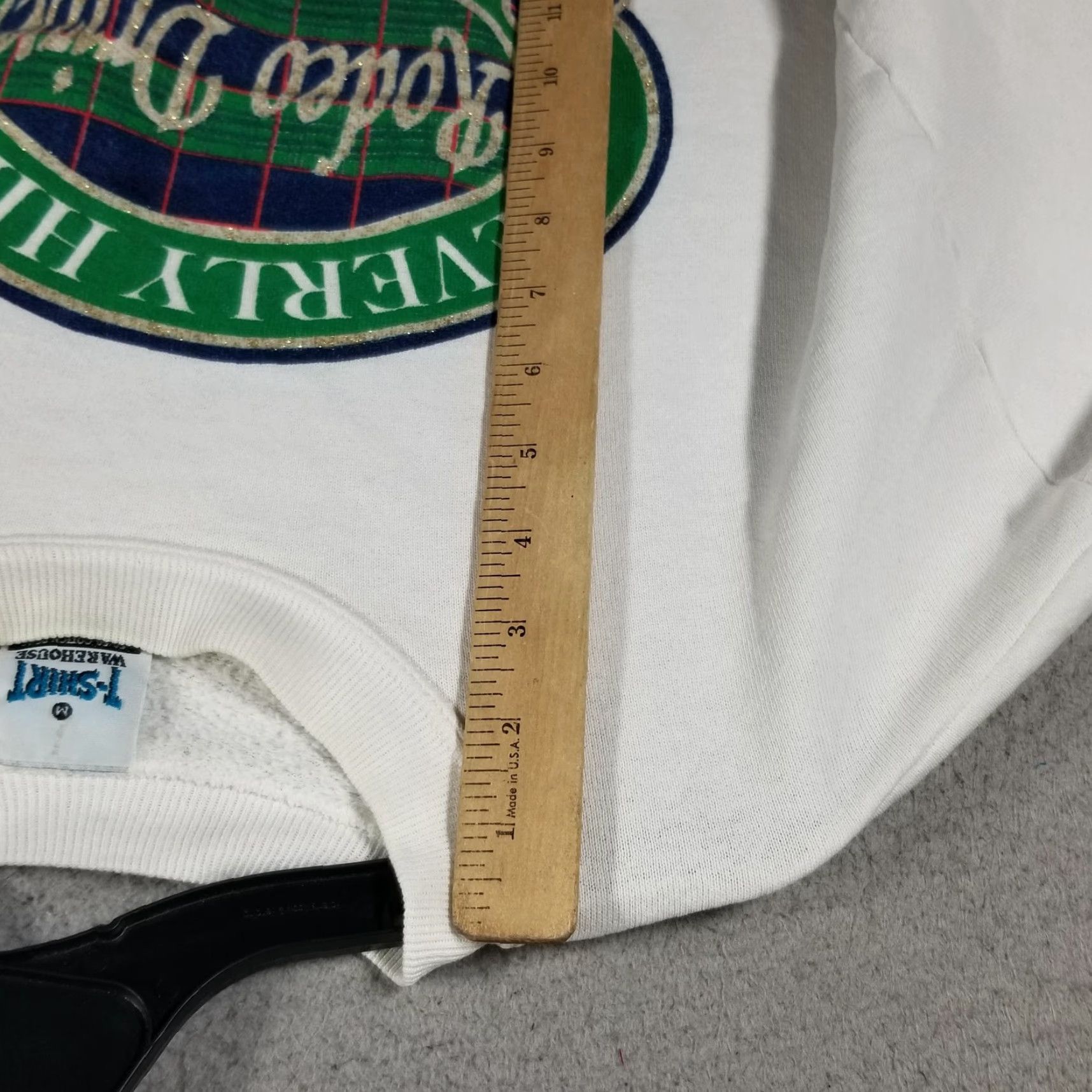 Vintage Vintage Beverly Hills Rodeo Drive Sweatshirt Mens Medium White Crewneck 90s USA Size US M / EU 48-50 / 2 - 5 Thumbnail
