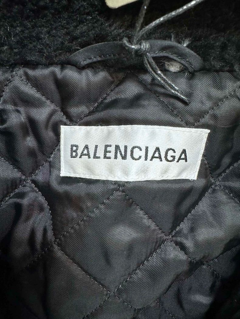 Balenciaga Balenciaga Black and white bullet screen full of logo teddy Size XXS / US 00 / IT 34 - 4 Thumbnail