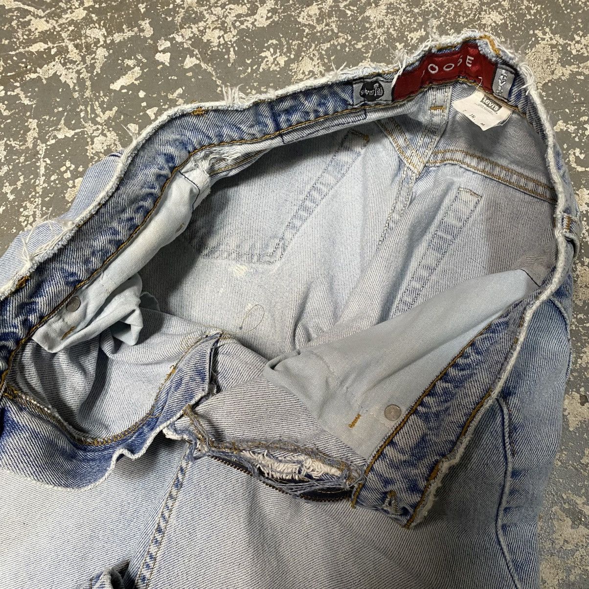 Levi's × Vintage Vintage Levi’s Silvertab Loose Light Wash BaggyJeans USA 90s Size US 28 / EU 44 - 13 Thumbnail