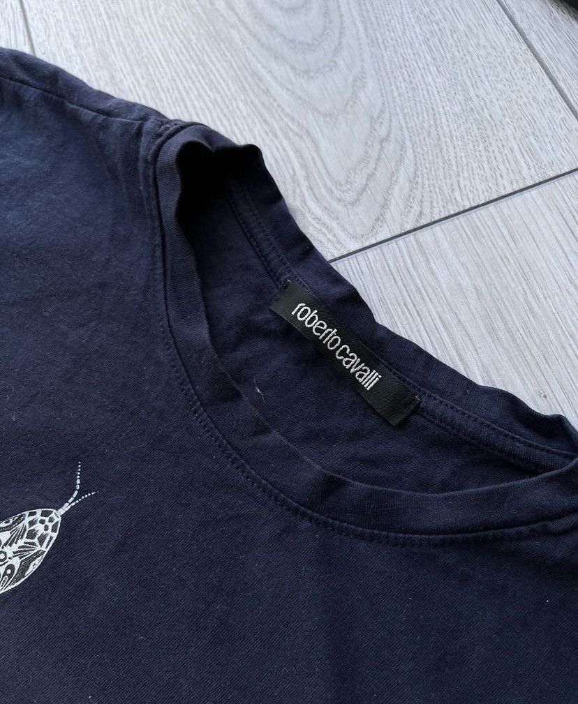 Roberto Cavalli Vintage Roberto Cavalli Snake Logo T-shirt Y2K XL Size US XL / EU 56 / 4 - 3 Thumbnail